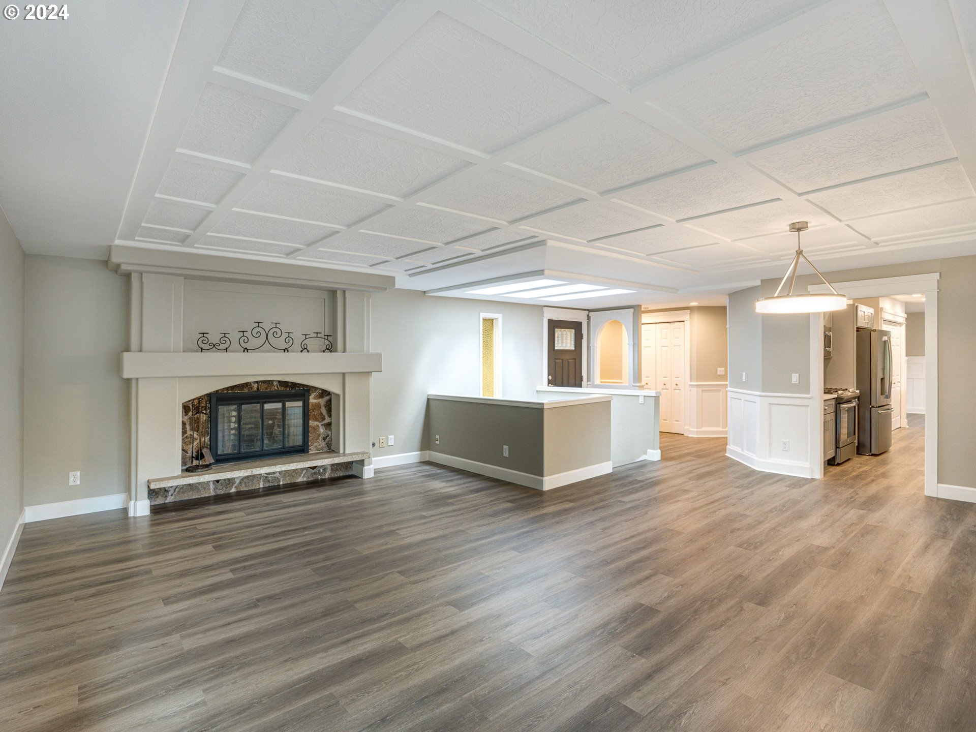 9990 SW KILLARNEY LN