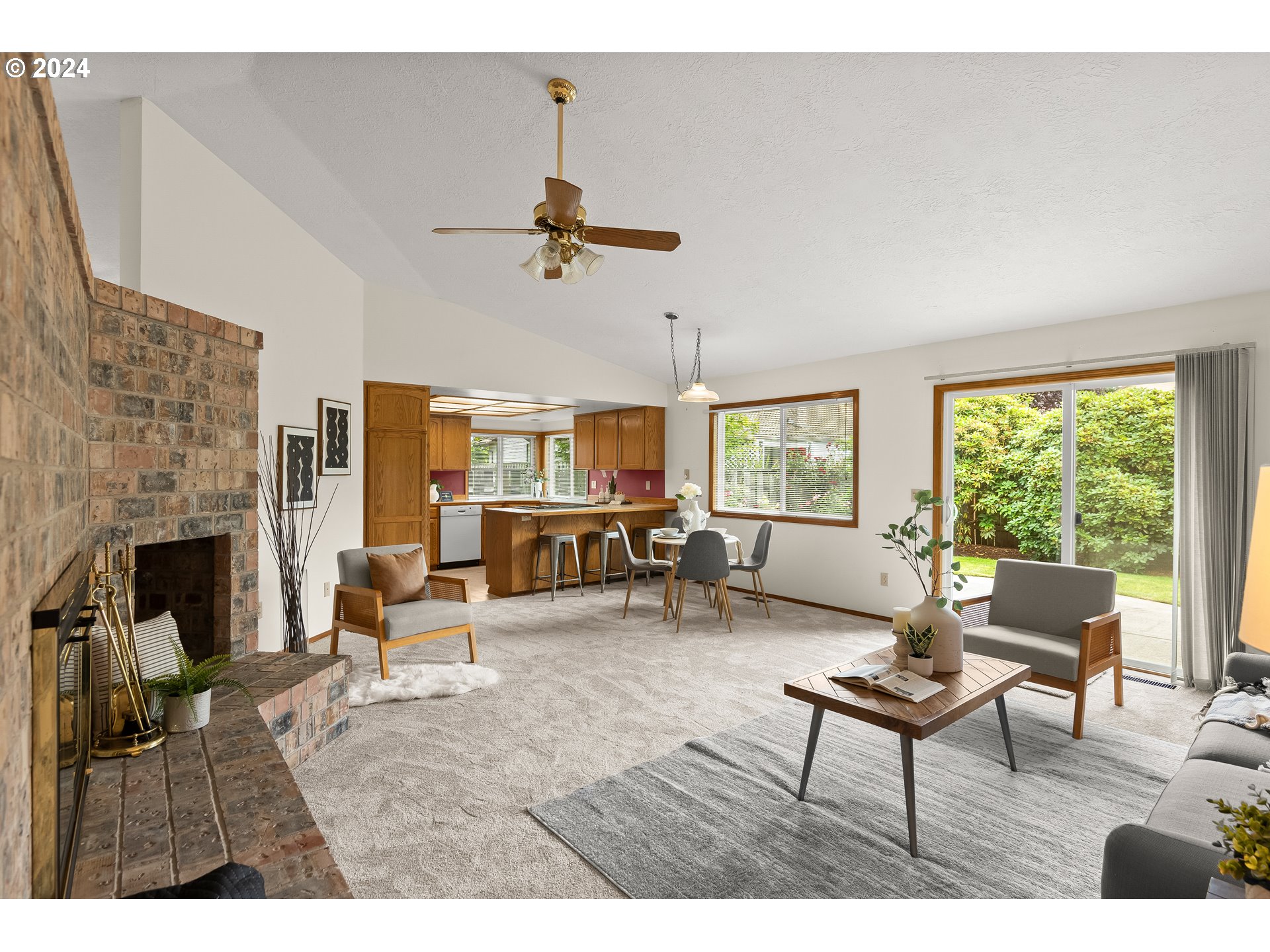 16748 NE SAN RAFAEL DR