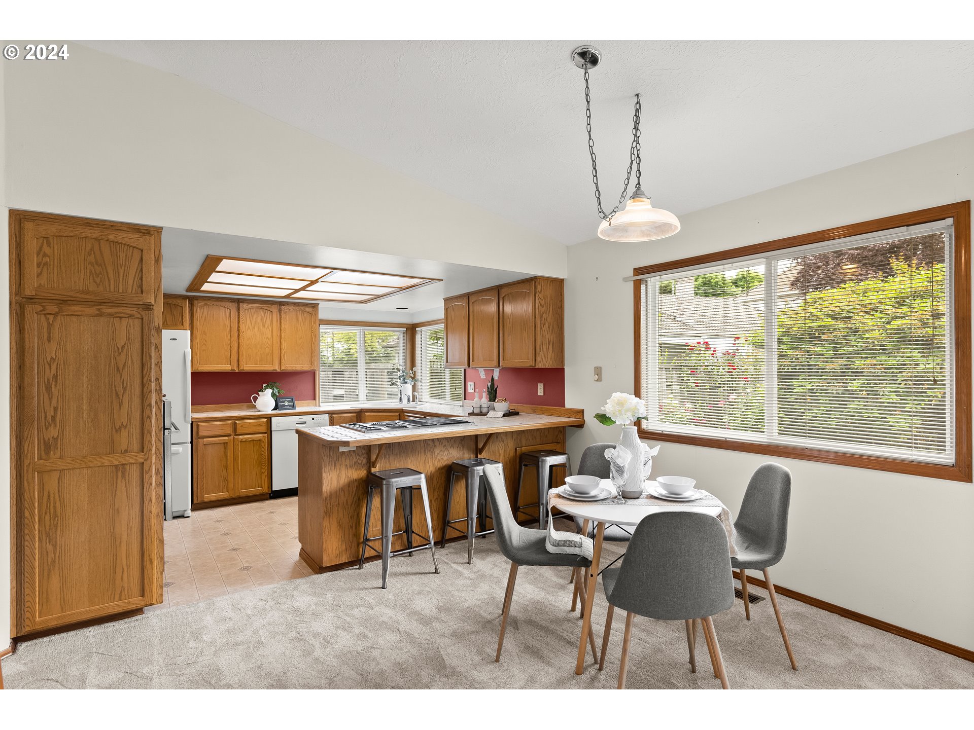 16748 NE SAN RAFAEL DR