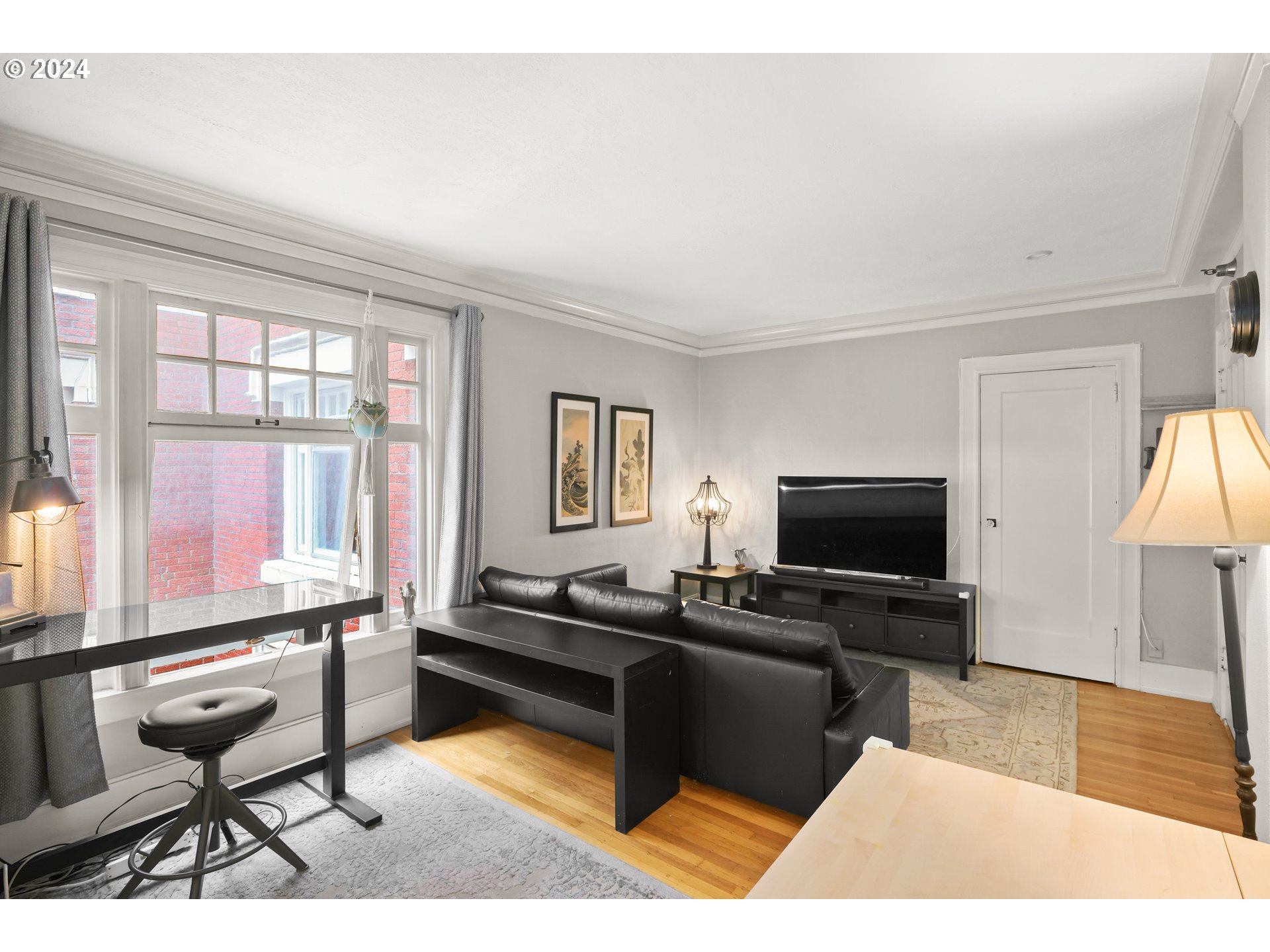 1811 NW COUCH ST 406