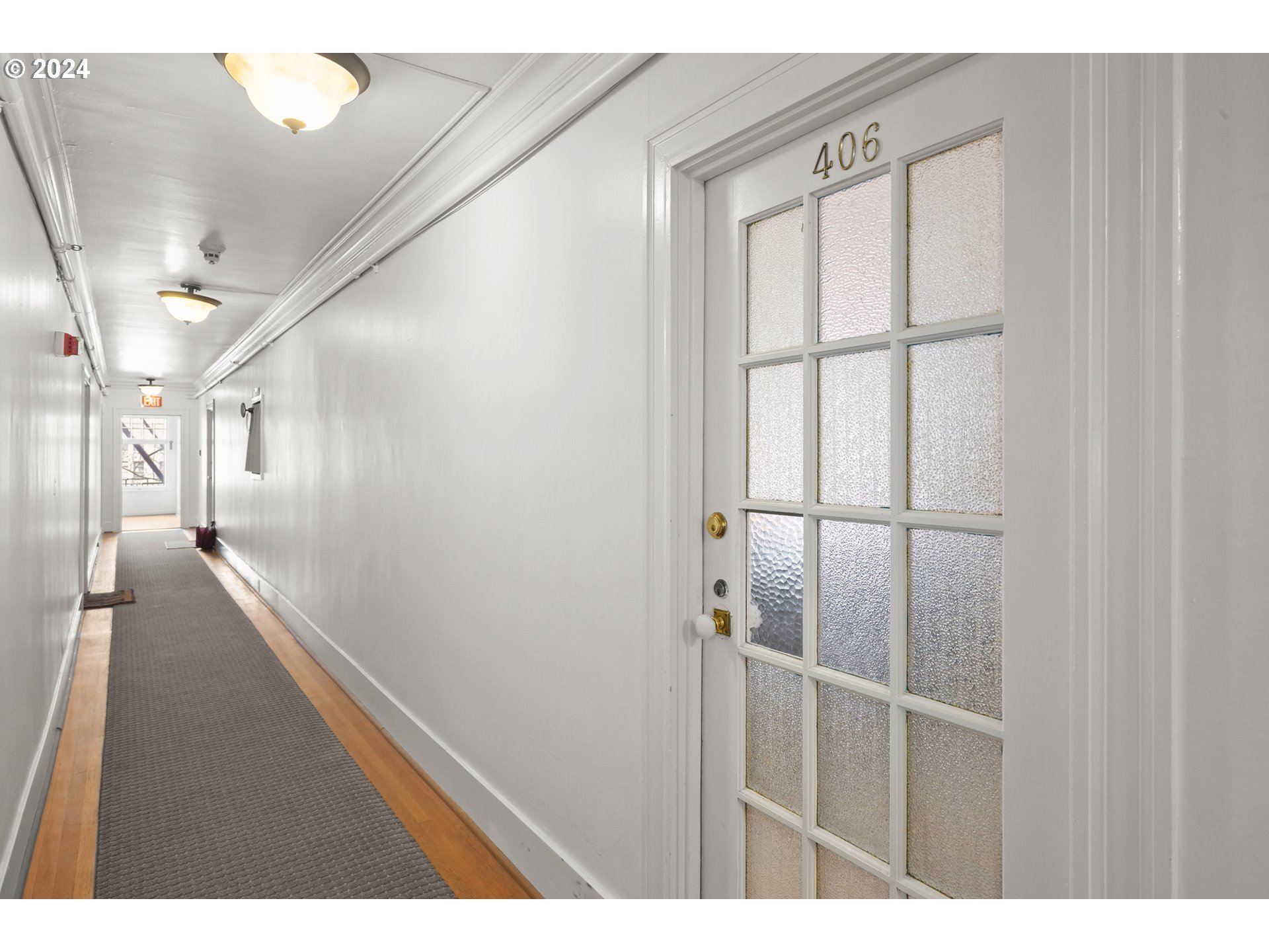 1811 NW COUCH ST 406