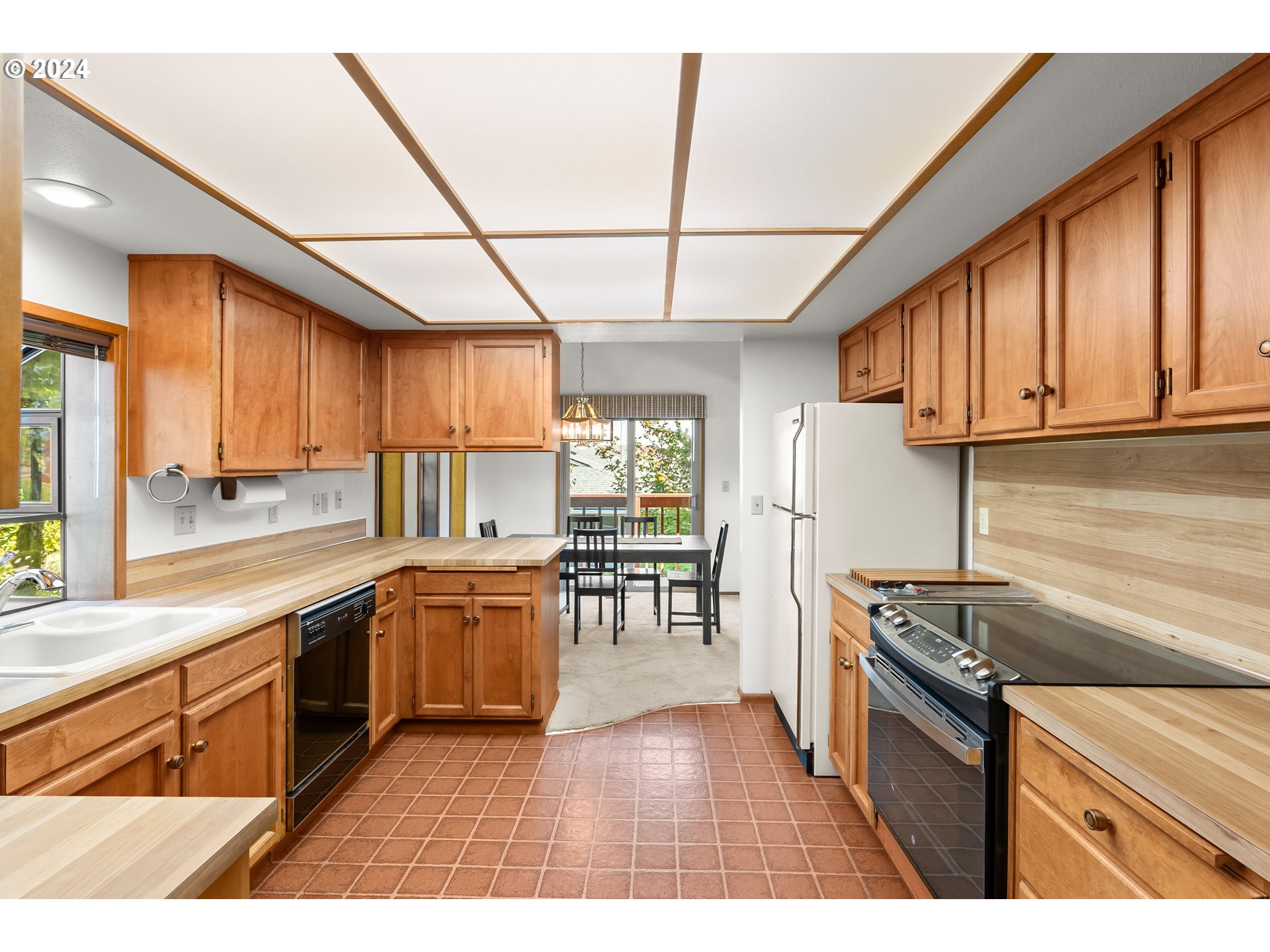 3264 GLEN CREEK RD NW