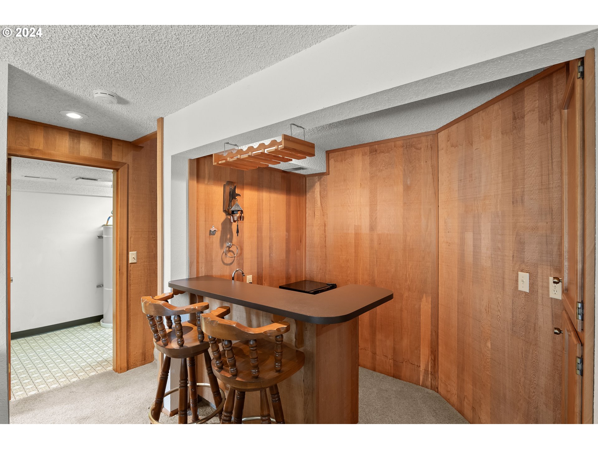 3264 GLEN CREEK RD NW