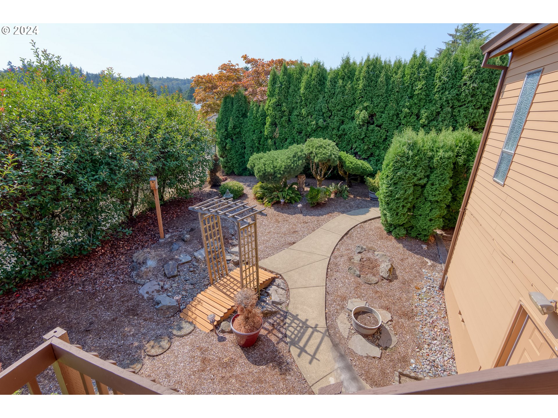 3264 GLEN CREEK RD NW