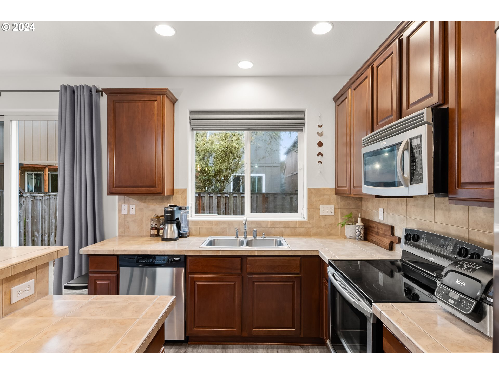 4626 SE OLIVEWOOD ST