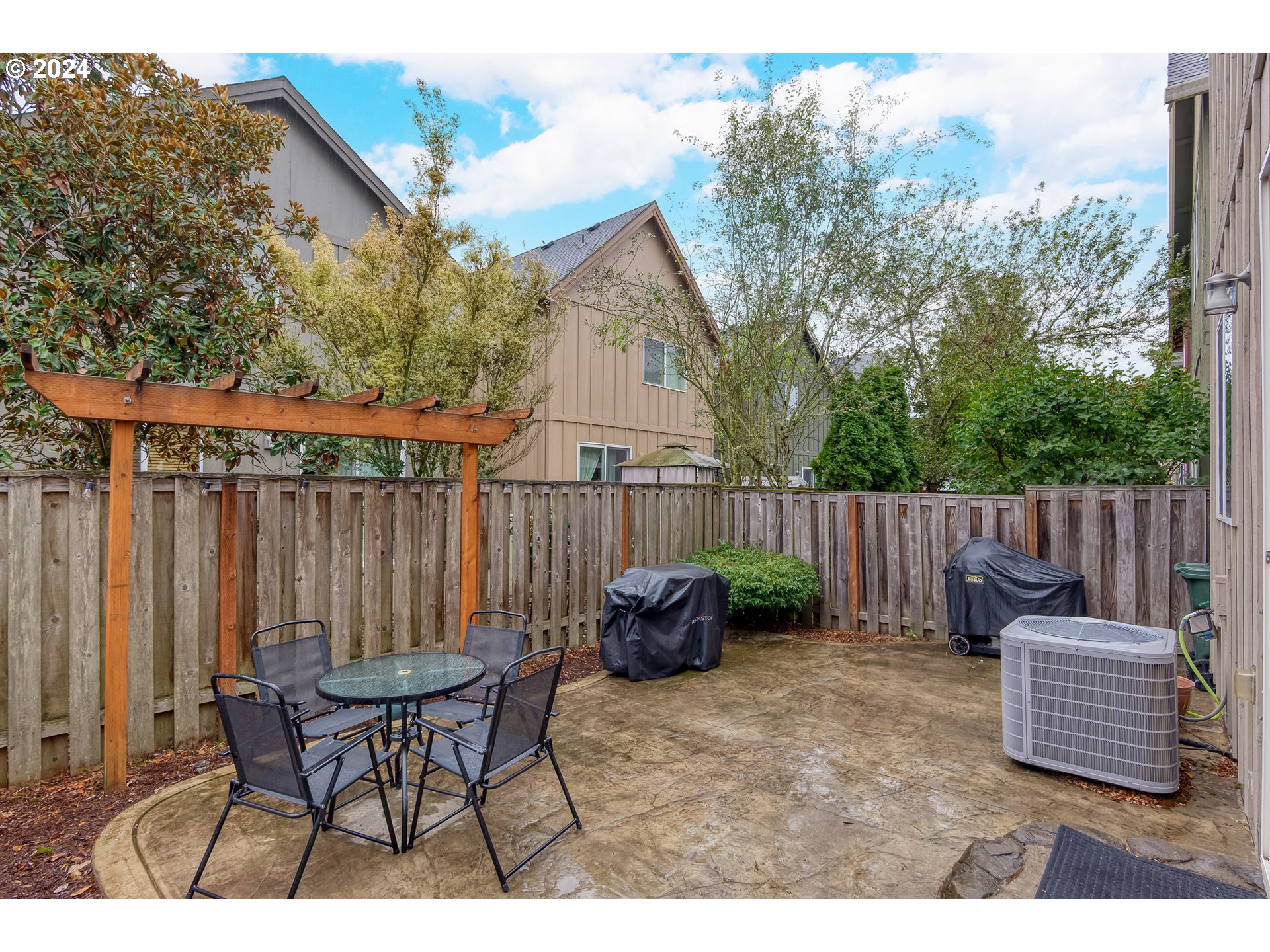 4626 SE OLIVEWOOD ST