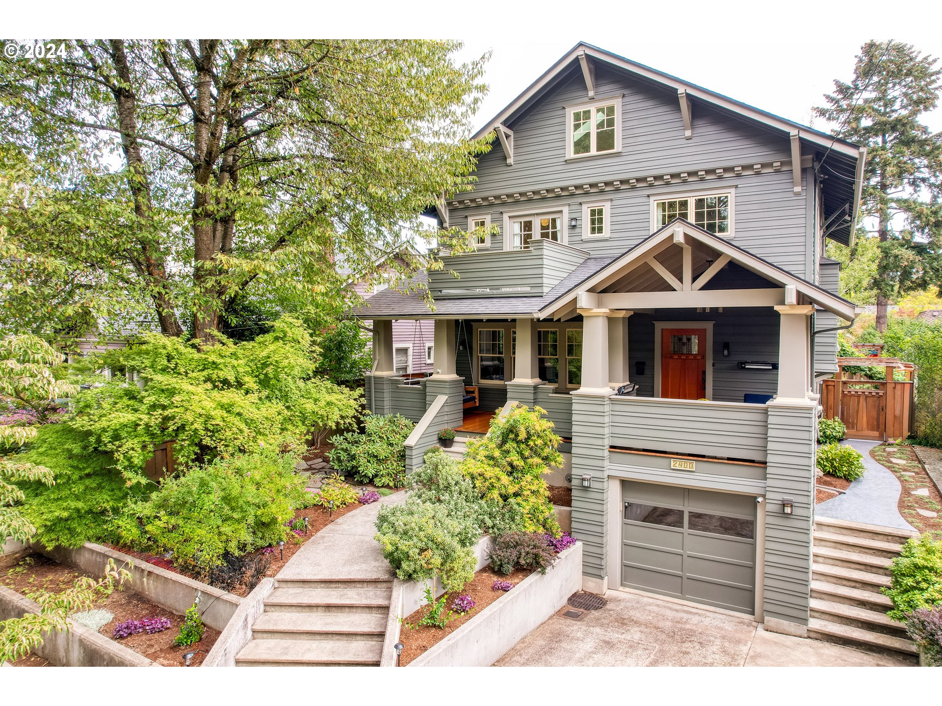 2400 NE 25TH AVE