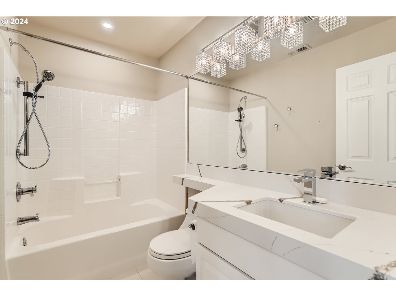 22245 CHELAN LOOP