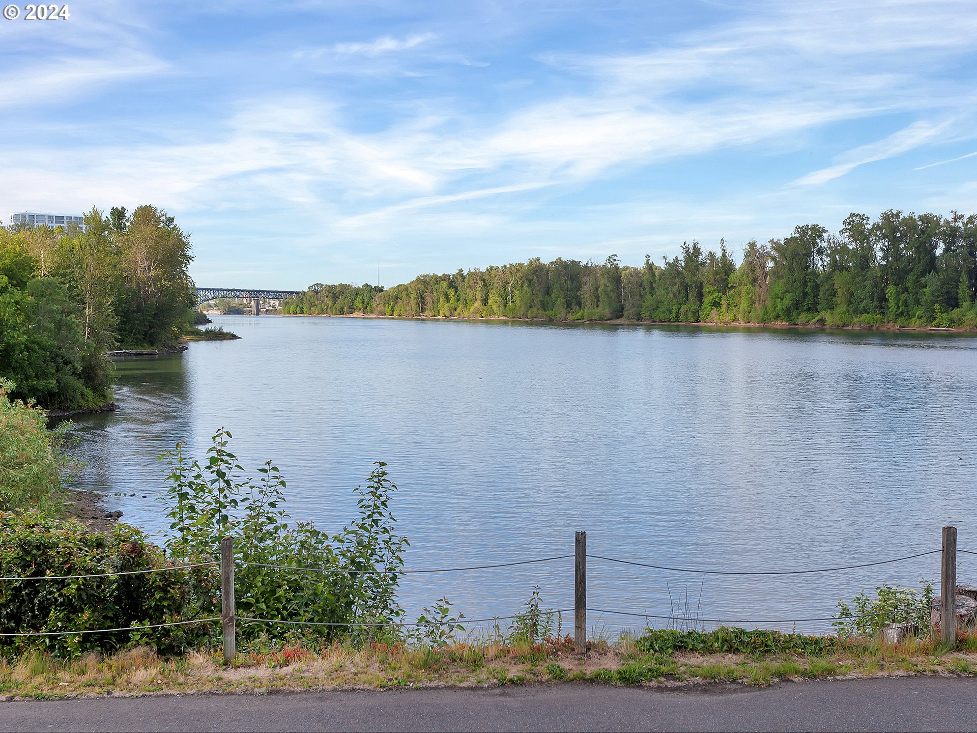 5110 S LANDING DR 106