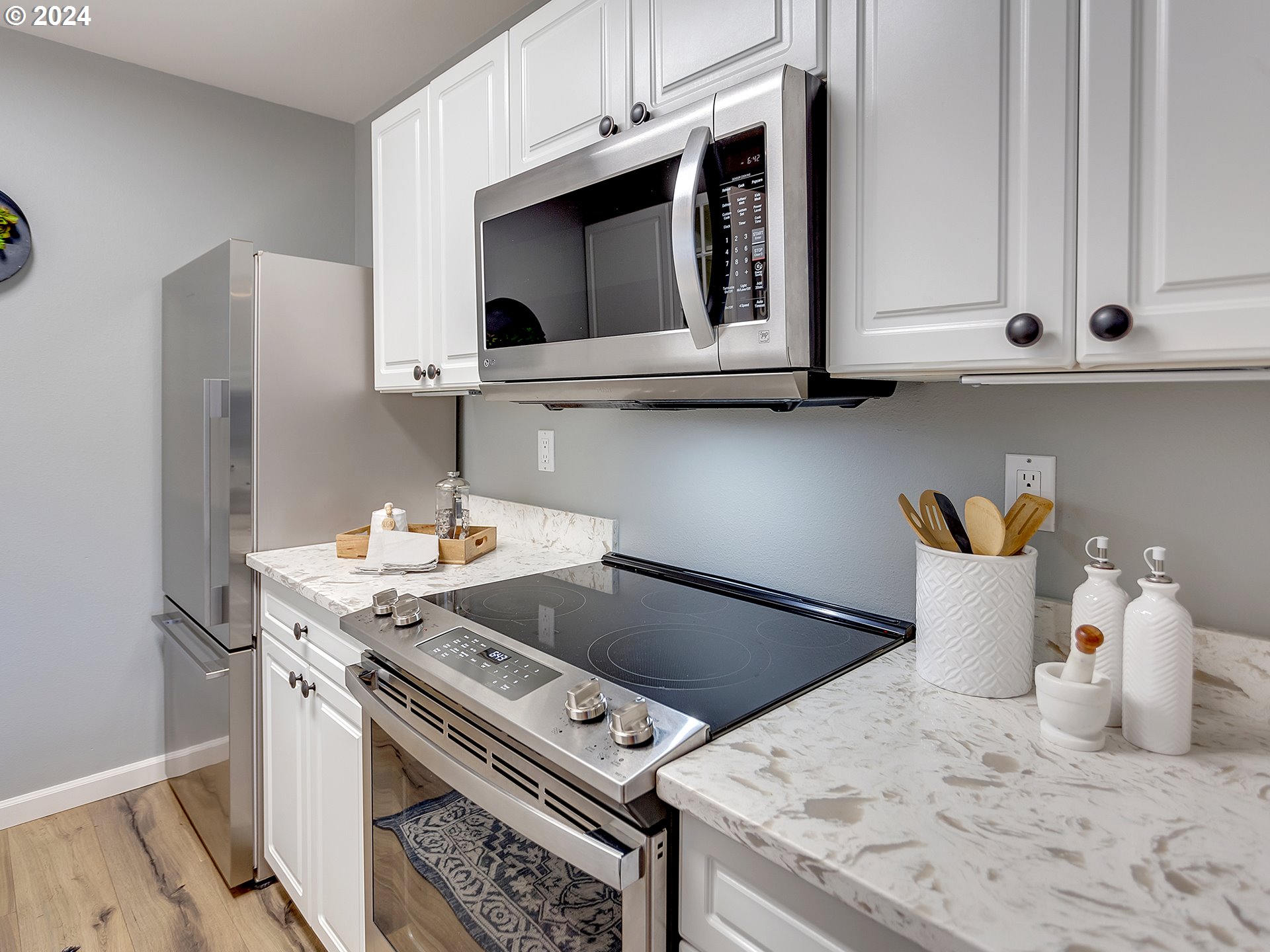 5110 S LANDING DR 106