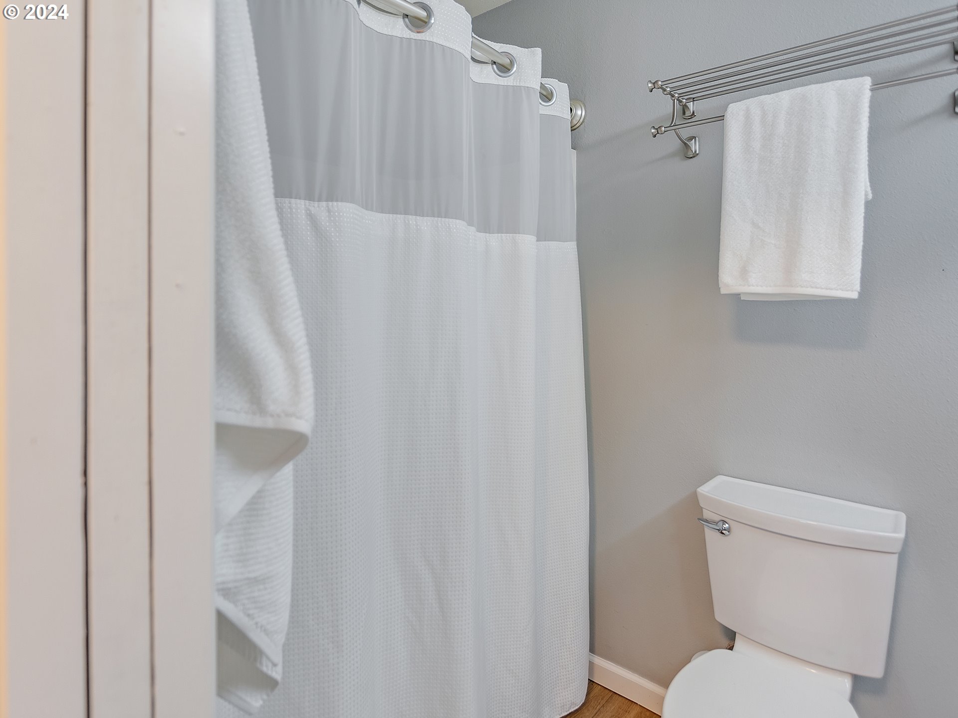 5110 S LANDING DR 106