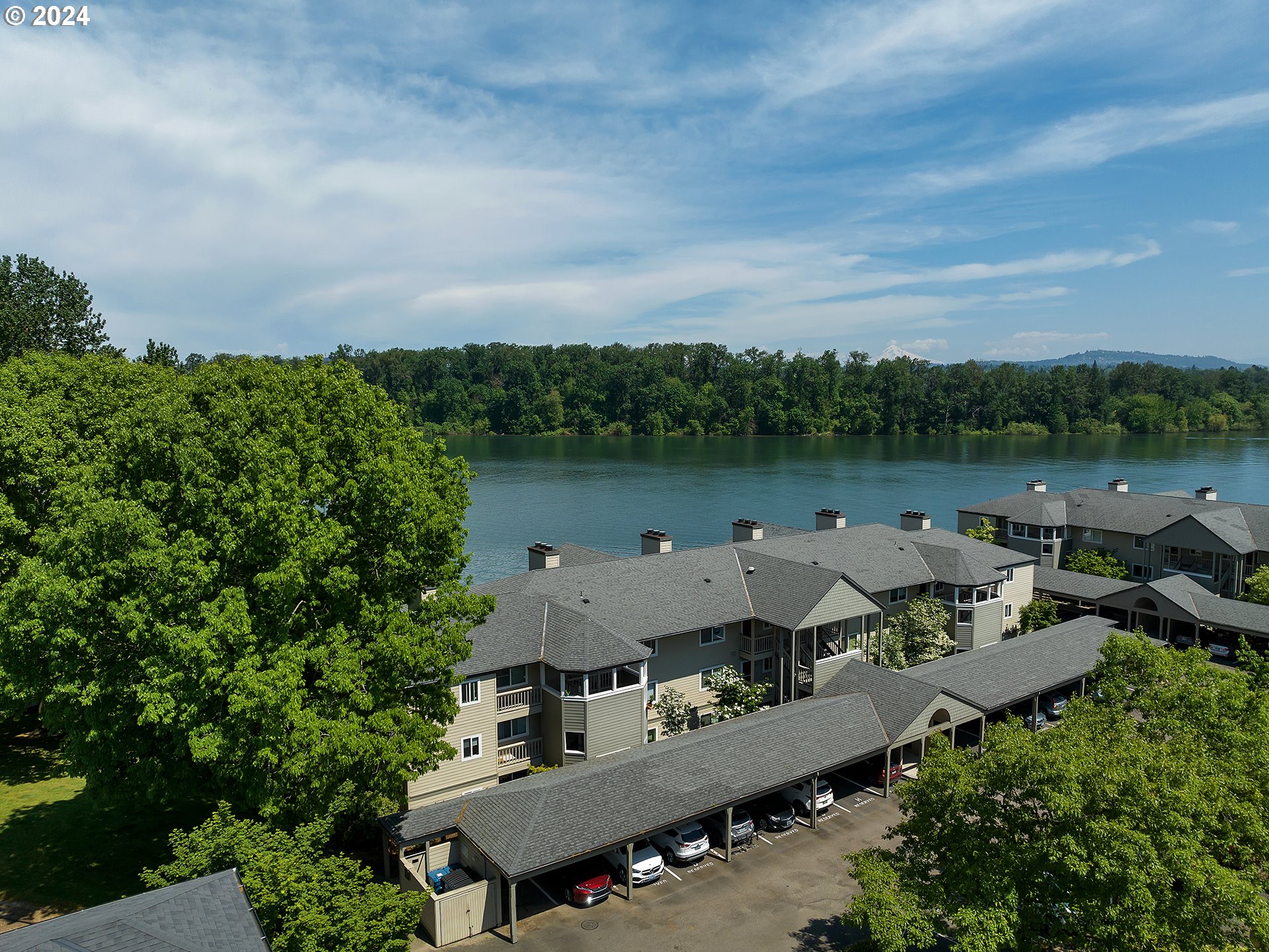 5110 S LANDING DR 106