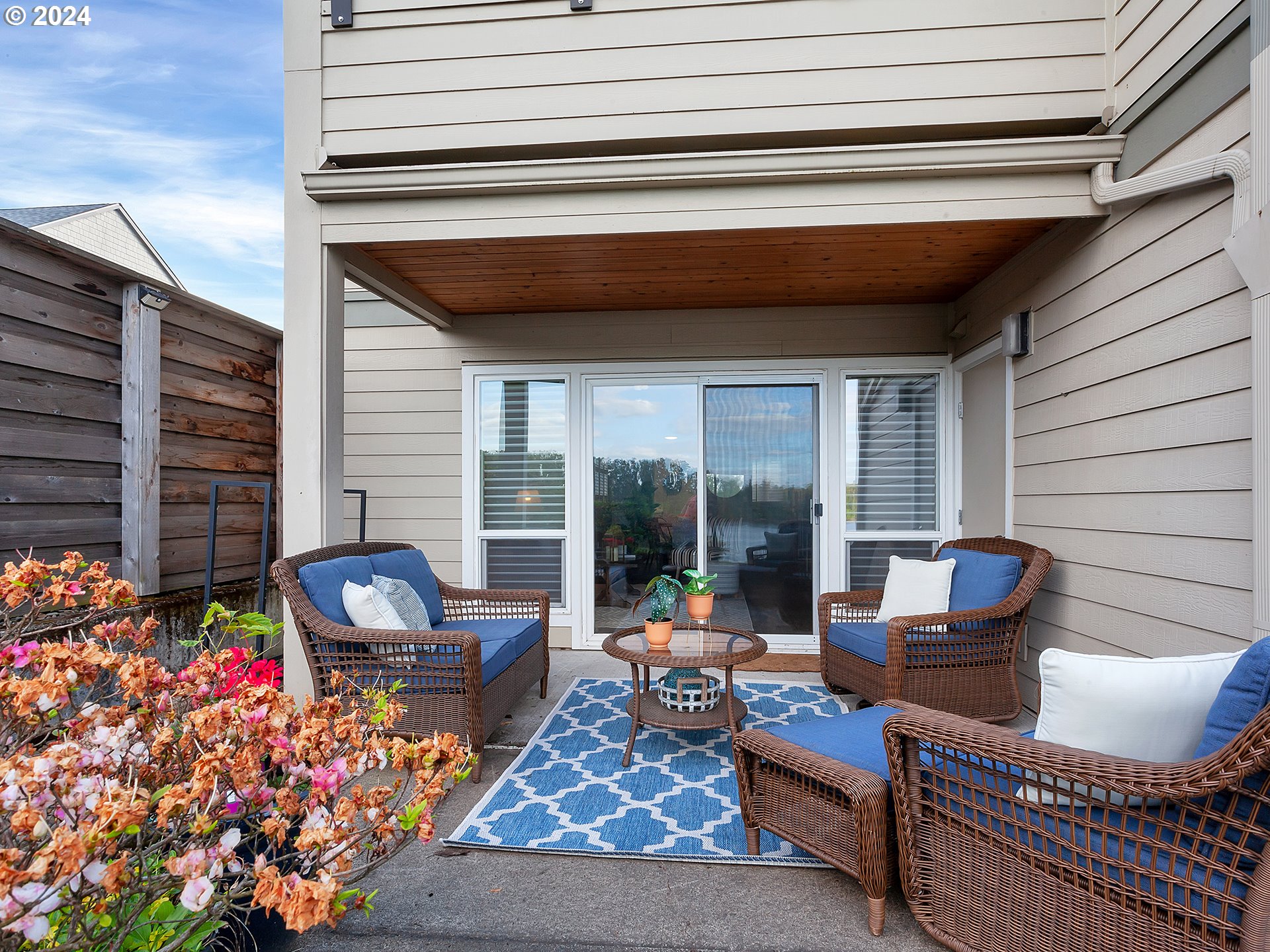 5110 S LANDING DR 106