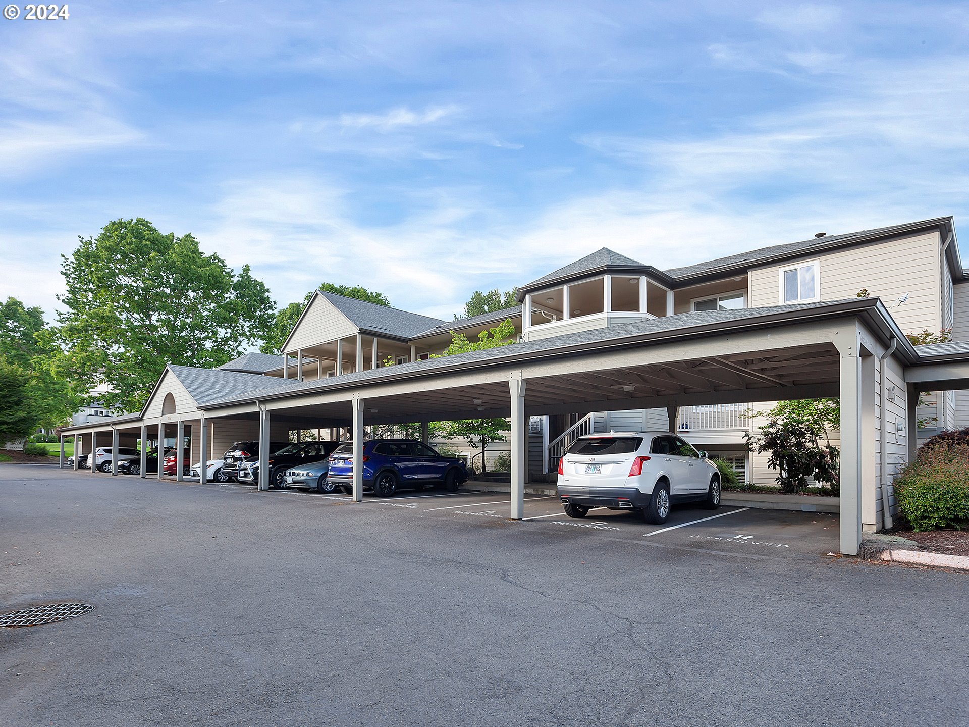 5110 S LANDING DR 106