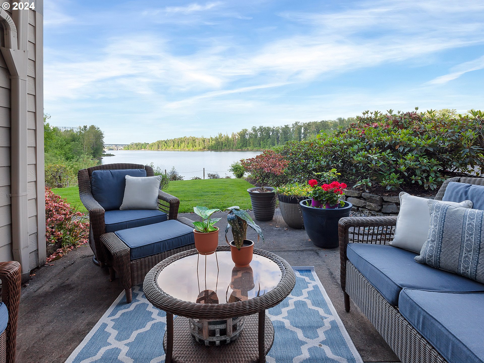 5110 S LANDING DR 106