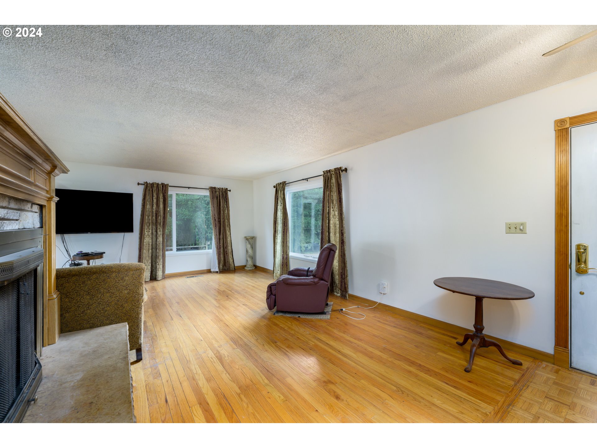 26130 SW CHEHALEM STATION RD