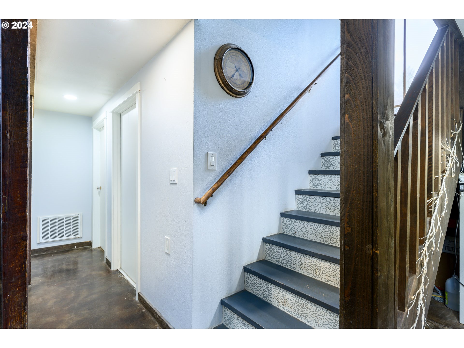 26130 SW CHEHALEM STATION RD