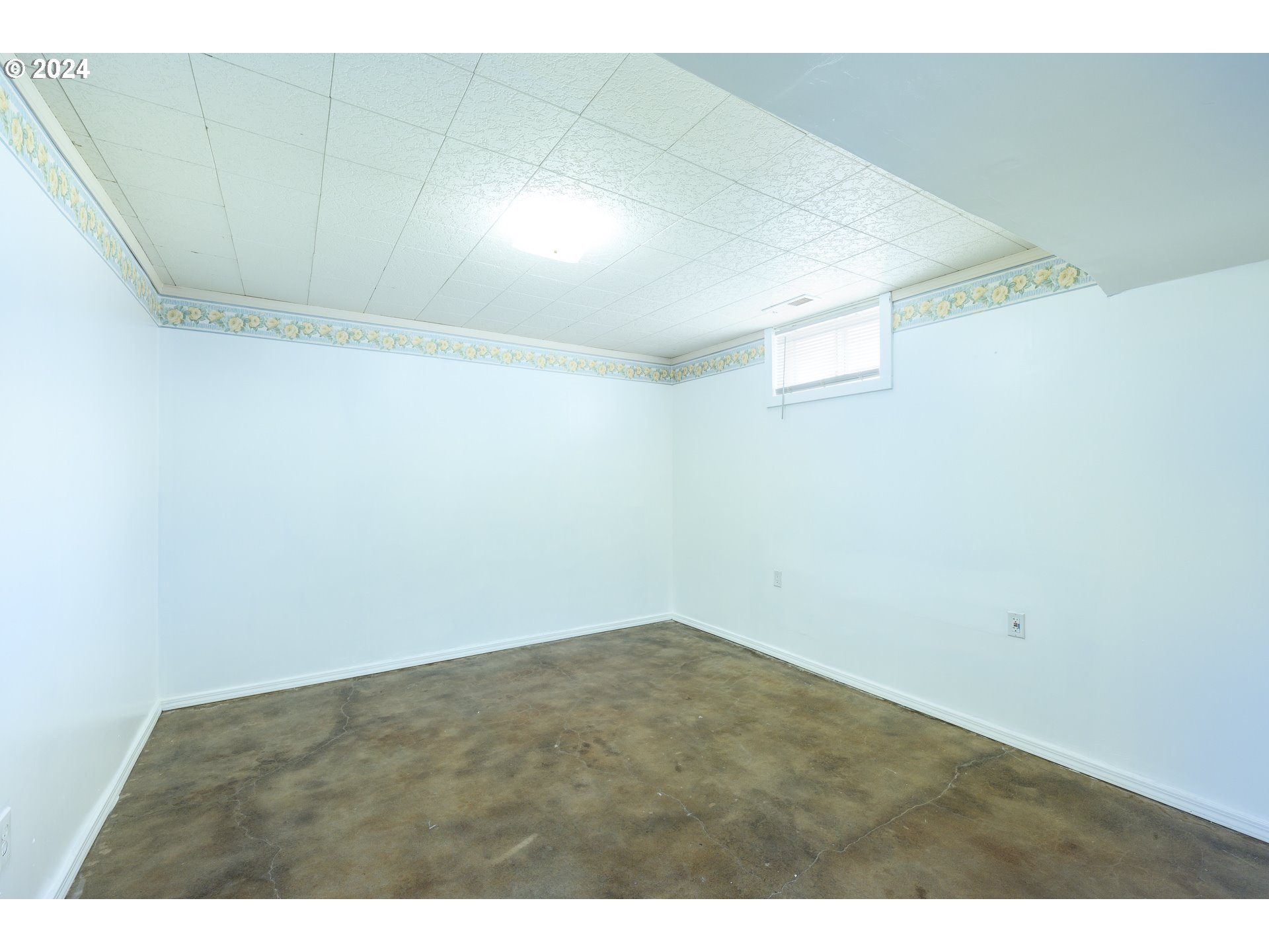 26130 SW CHEHALEM STATION RD