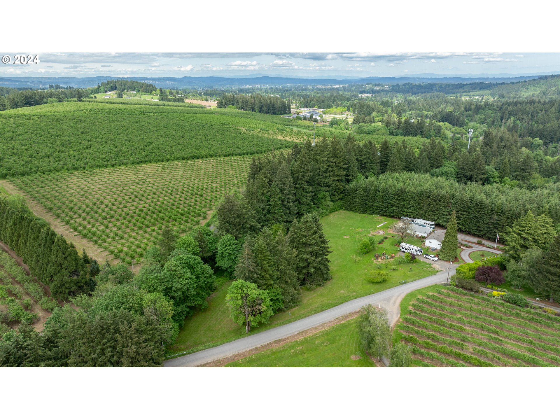 26130 SW CHEHALEM STATION RD