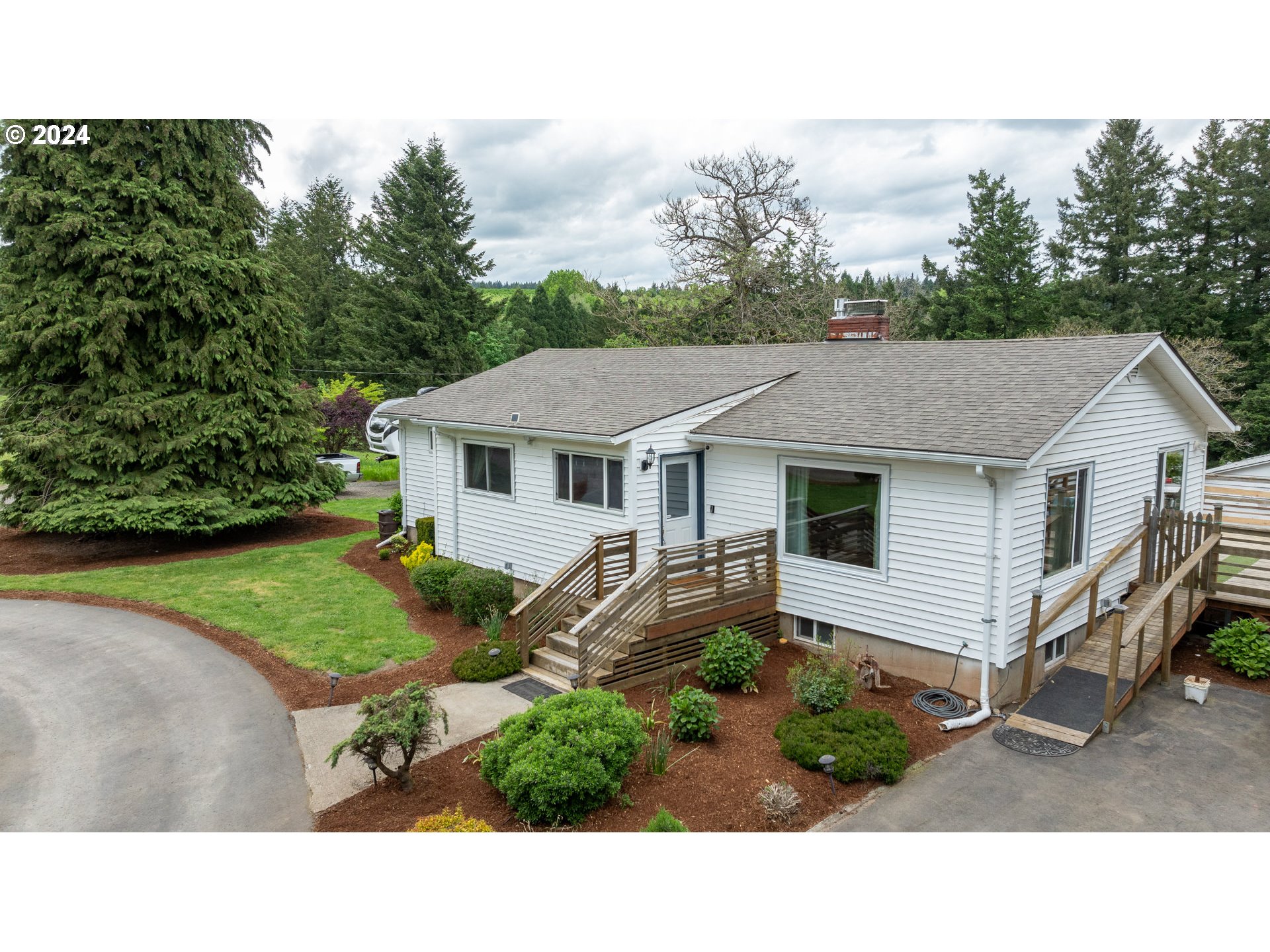 26130 SW CHEHALEM STATION RD