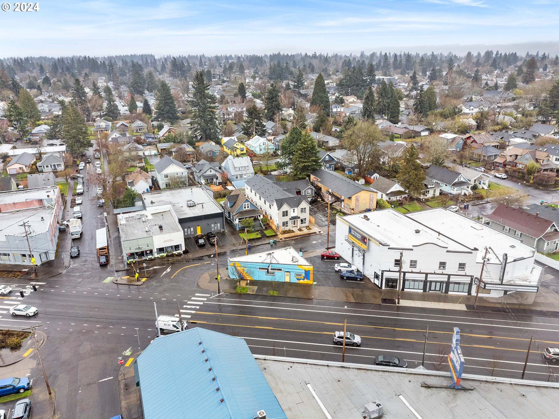 5542 SE Center ST 2, Portland Unit: 2