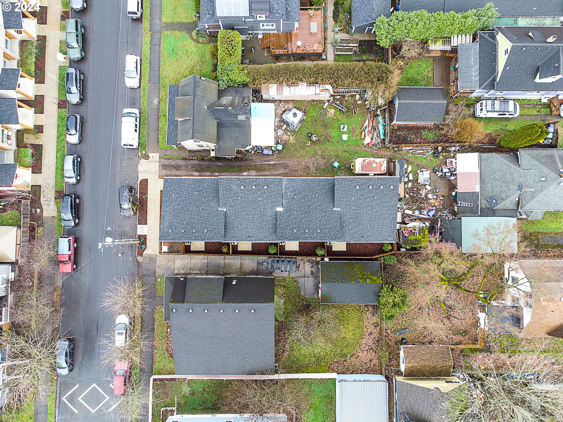 5922 N Michigan AVE 1