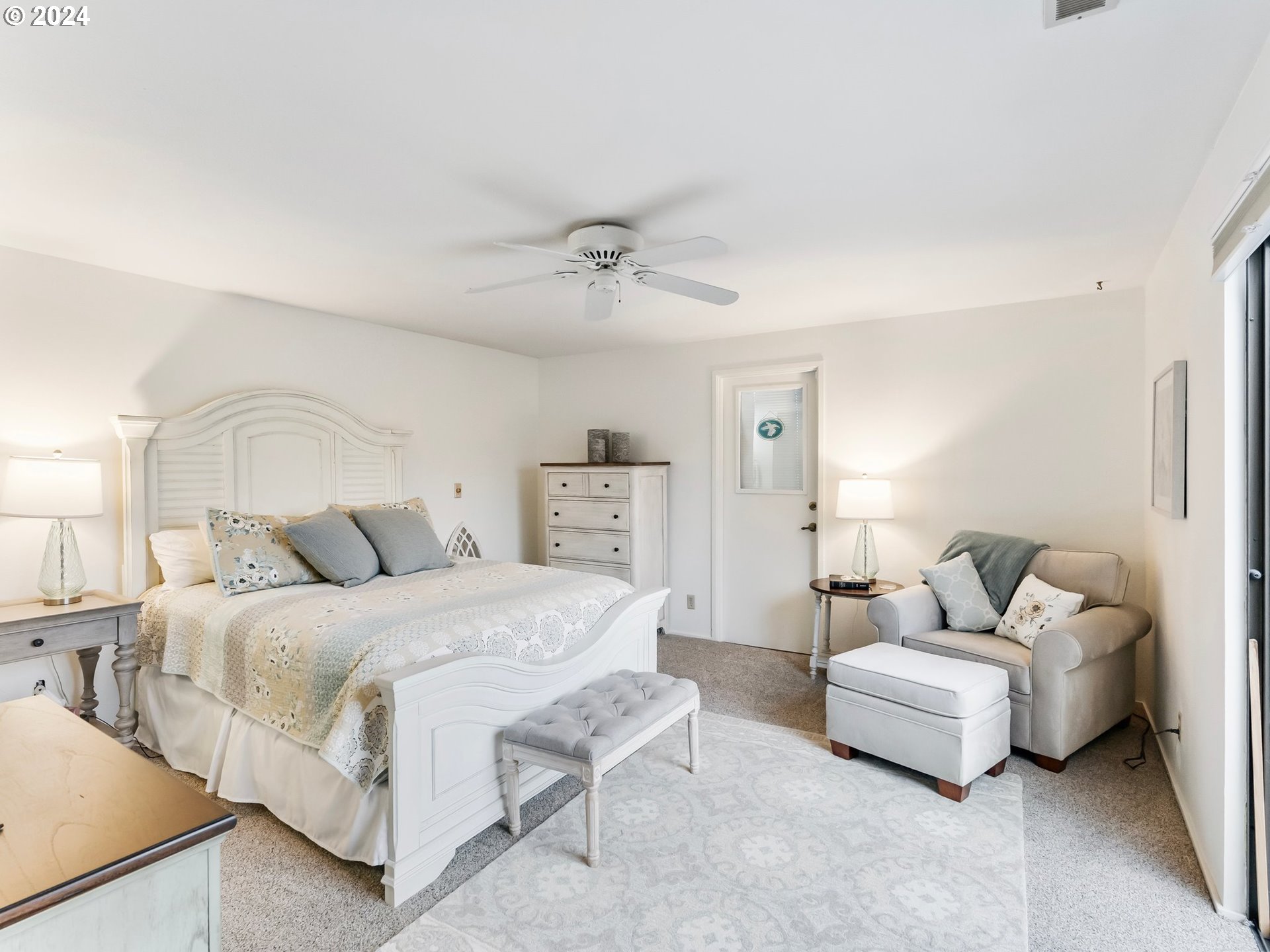 6735 CONTINENTAL CIR