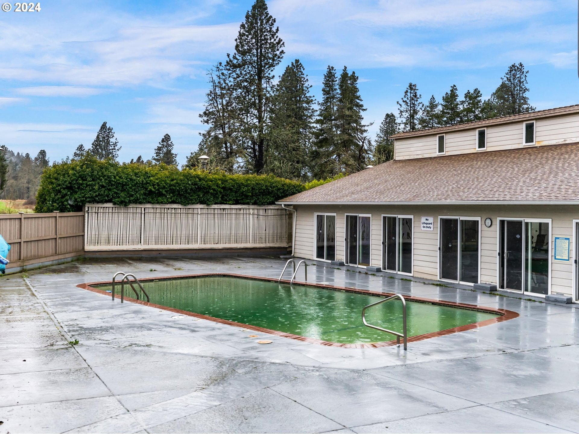 6735 CONTINENTAL CIR