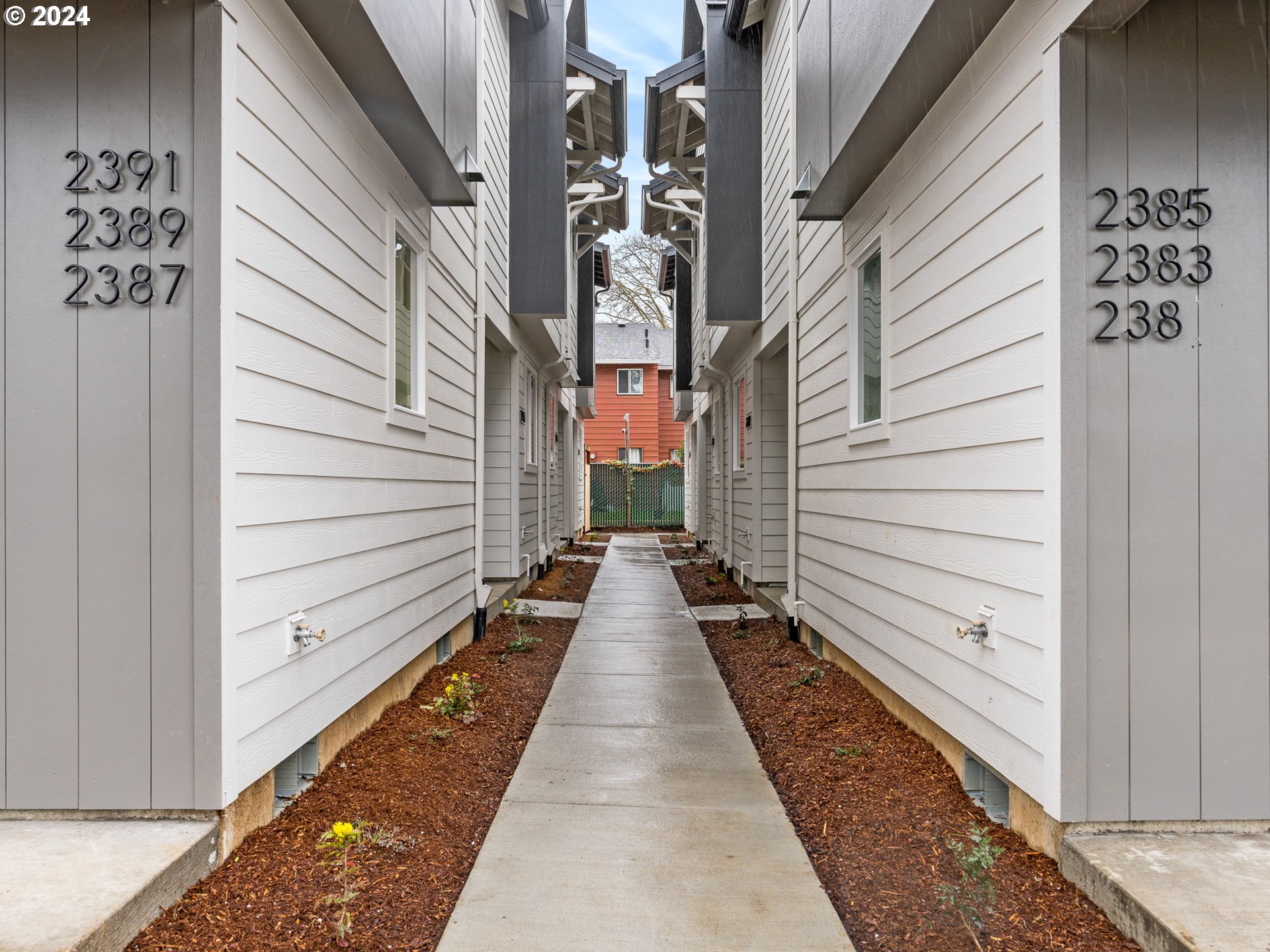 2391 SE 135th AVE 10