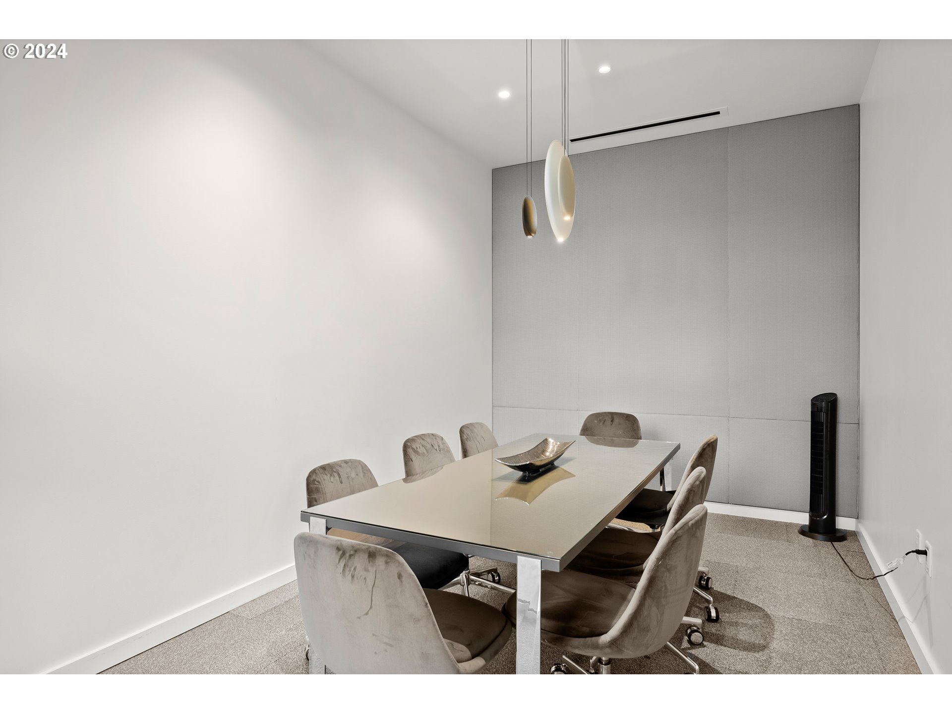 1150 NW QUIMBY ST 208