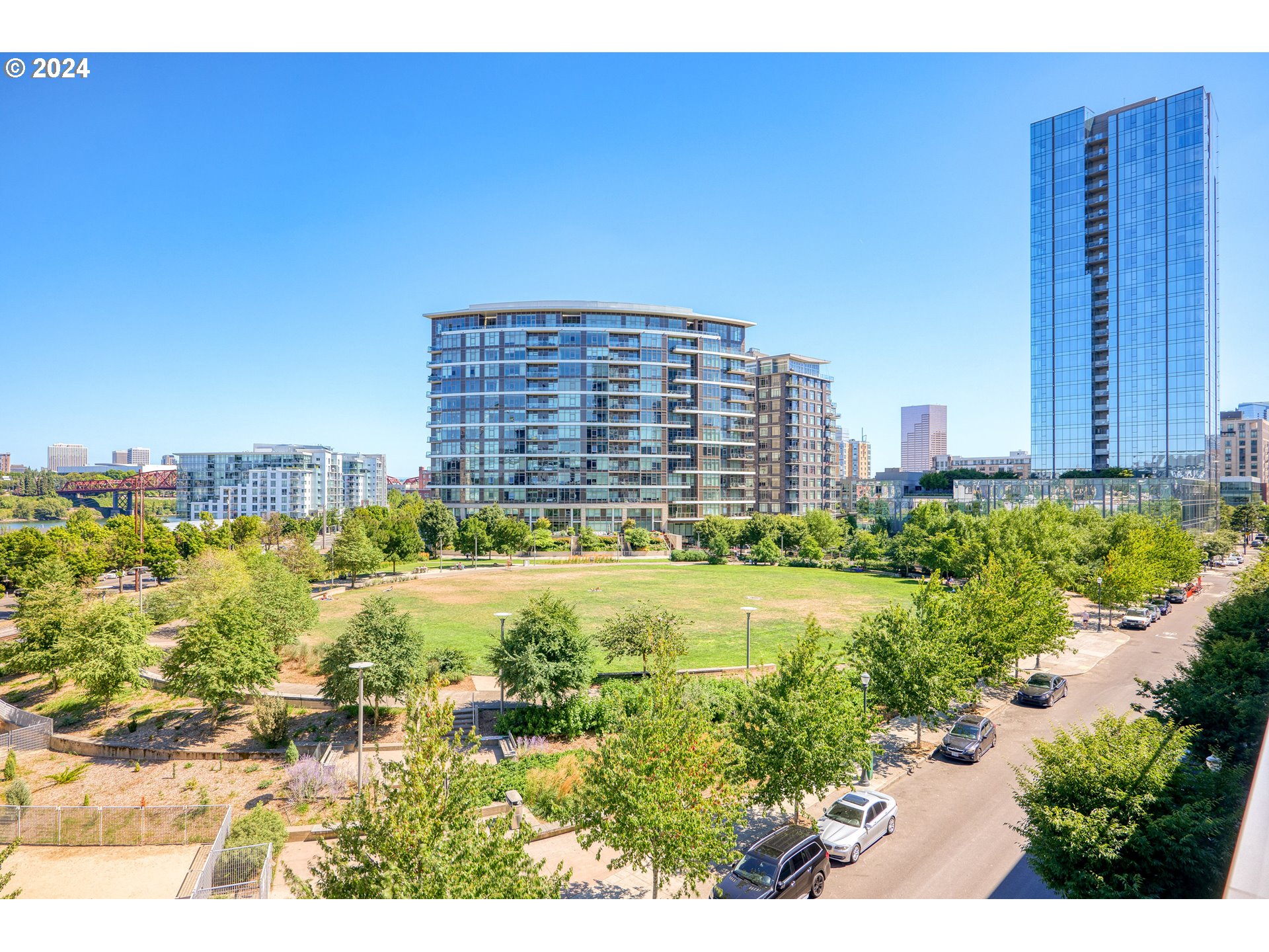 1150 NW QUIMBY ST 208