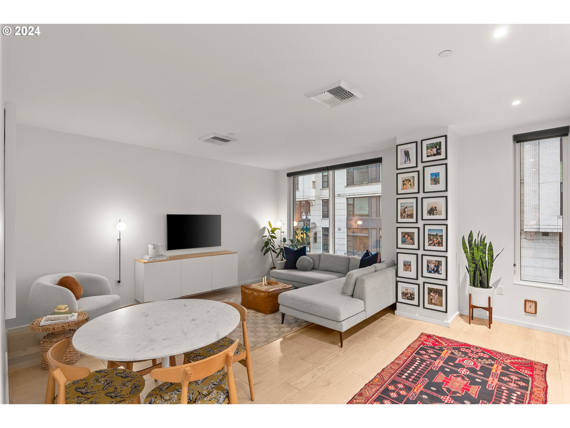 1150 NW QUIMBY ST 208