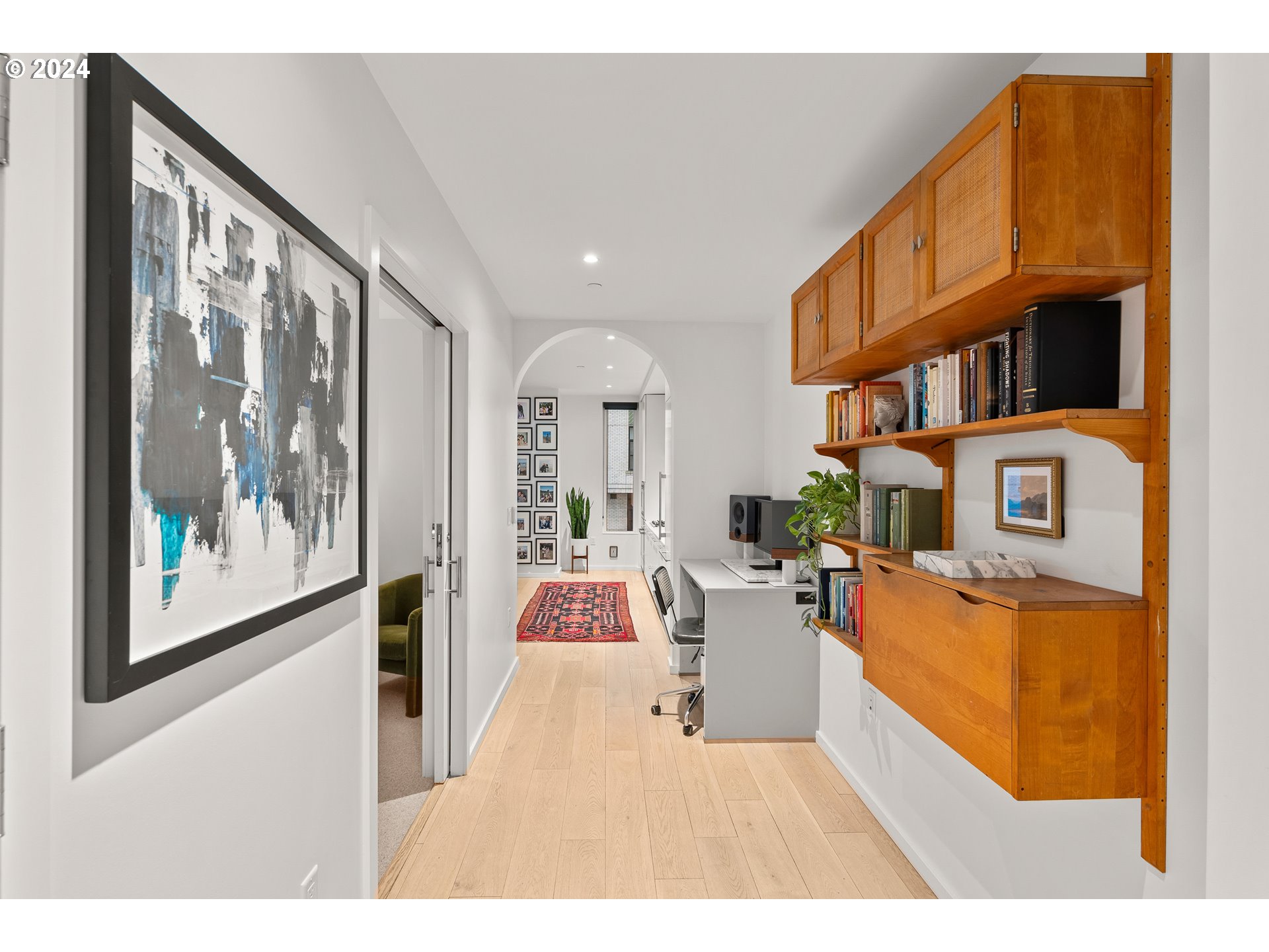 1150 NW QUIMBY ST 208