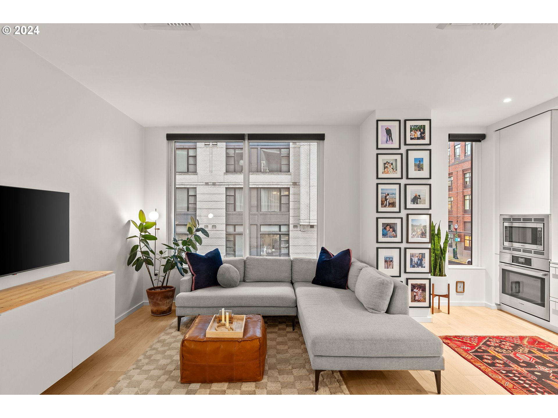 1150 NW QUIMBY ST 208