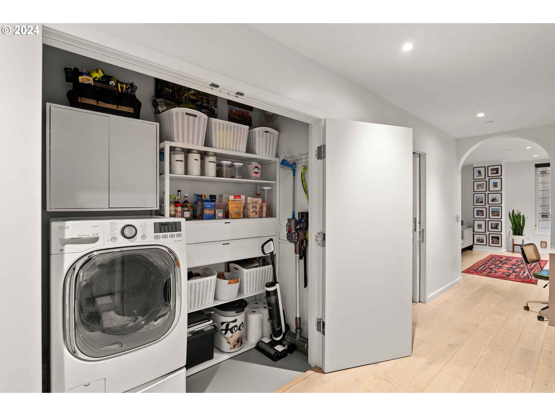 1150 NW QUIMBY ST 208