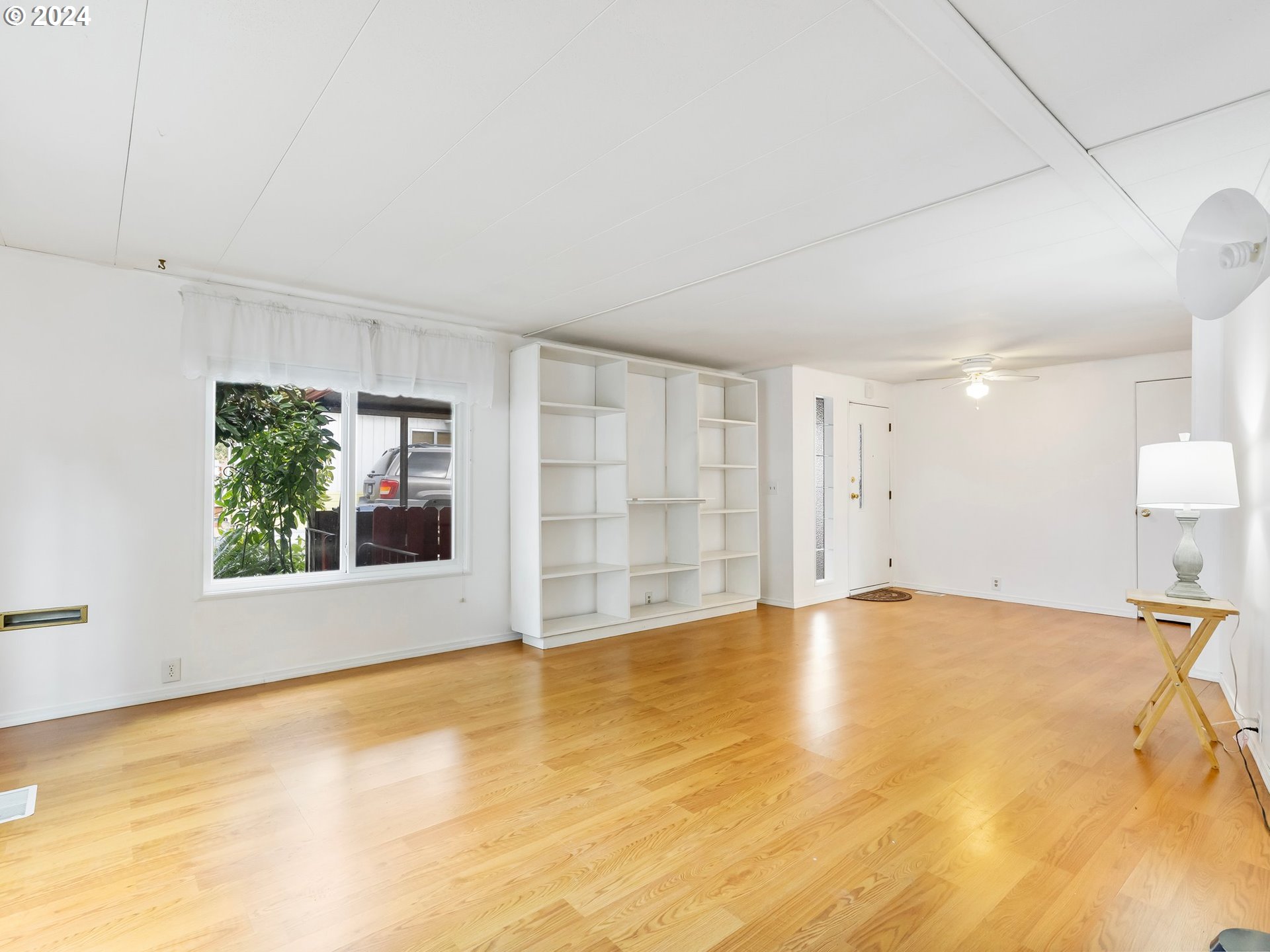 11694 SW ROYAL VILLA DR