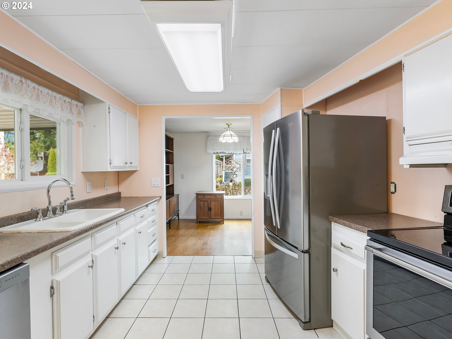 11694 SW ROYAL VILLA DR