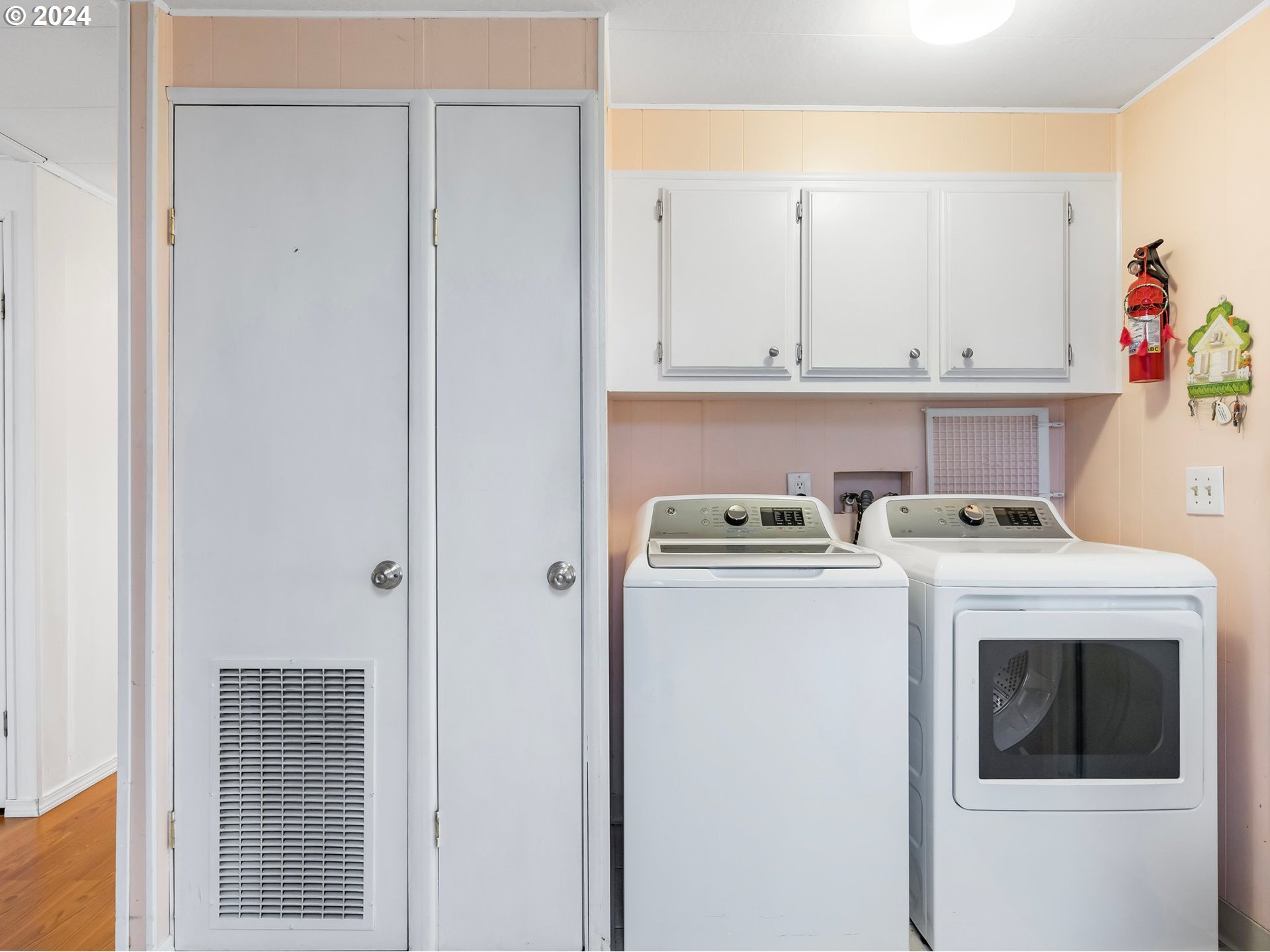 11694 SW ROYAL VILLA DR