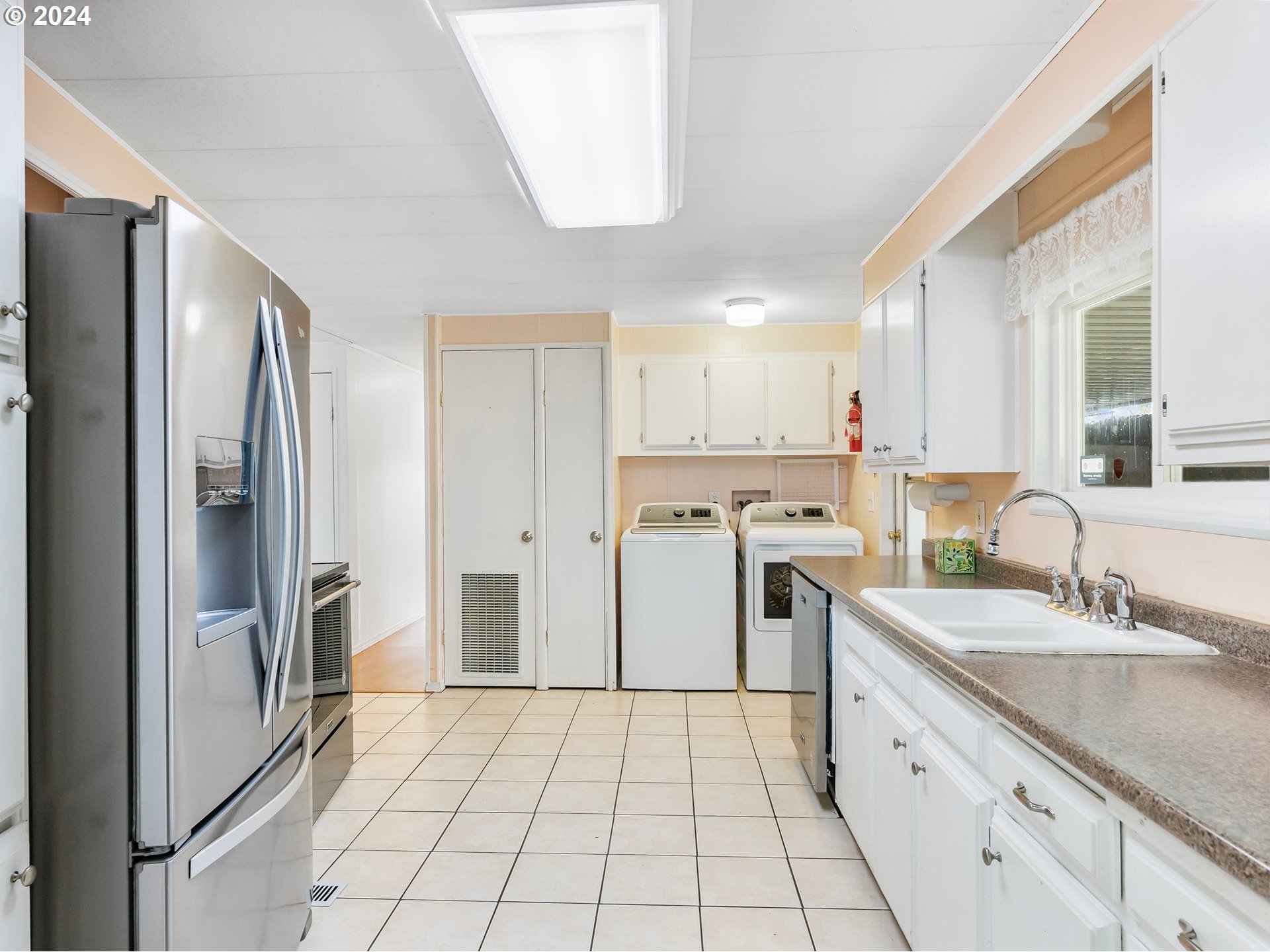 11694 SW ROYAL VILLA DR