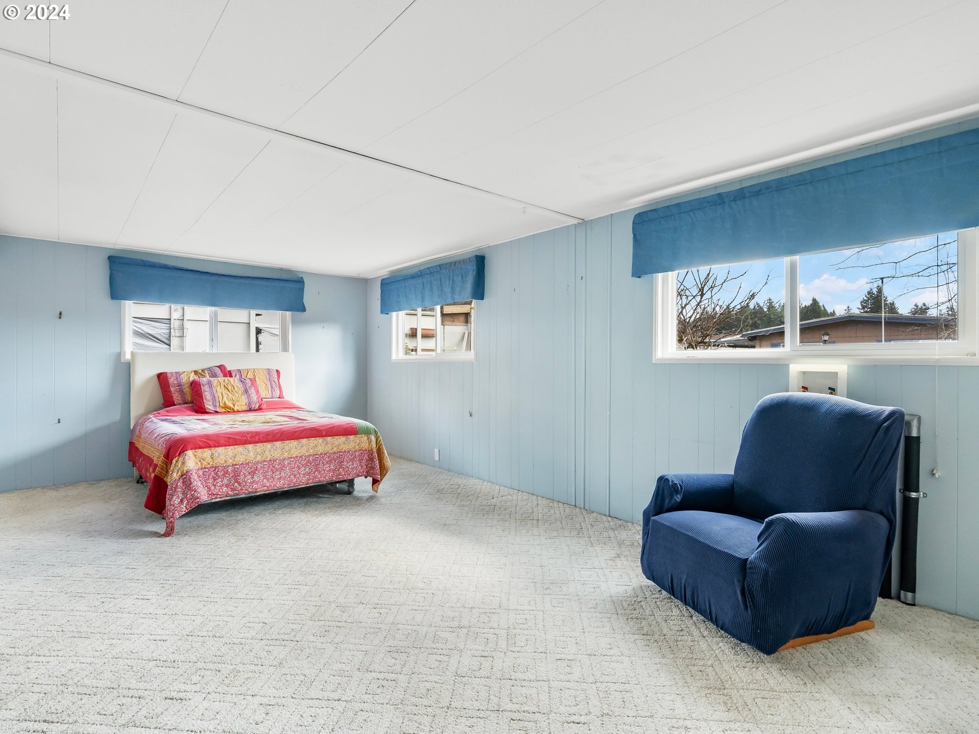 11694 SW ROYAL VILLA DR