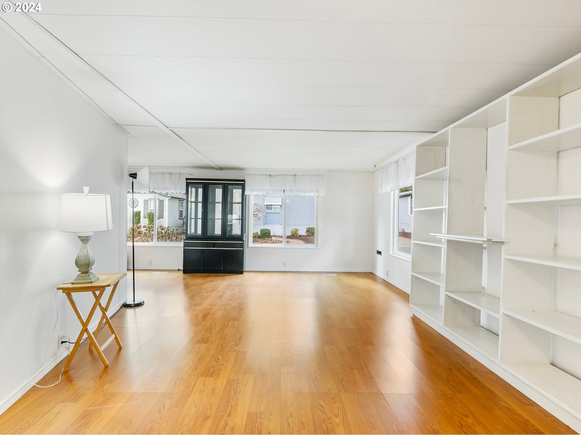 11694 SW ROYAL VILLA DR