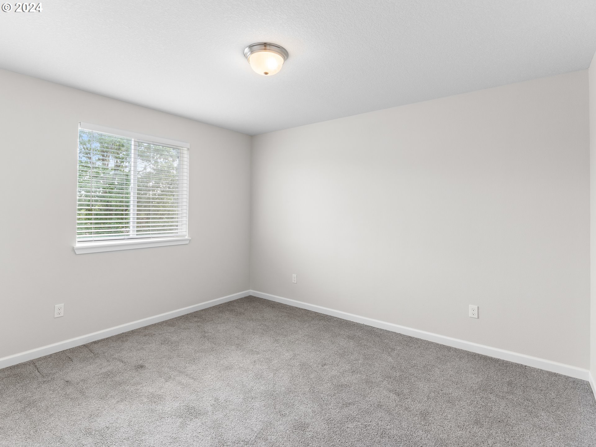19590 VIEW DR