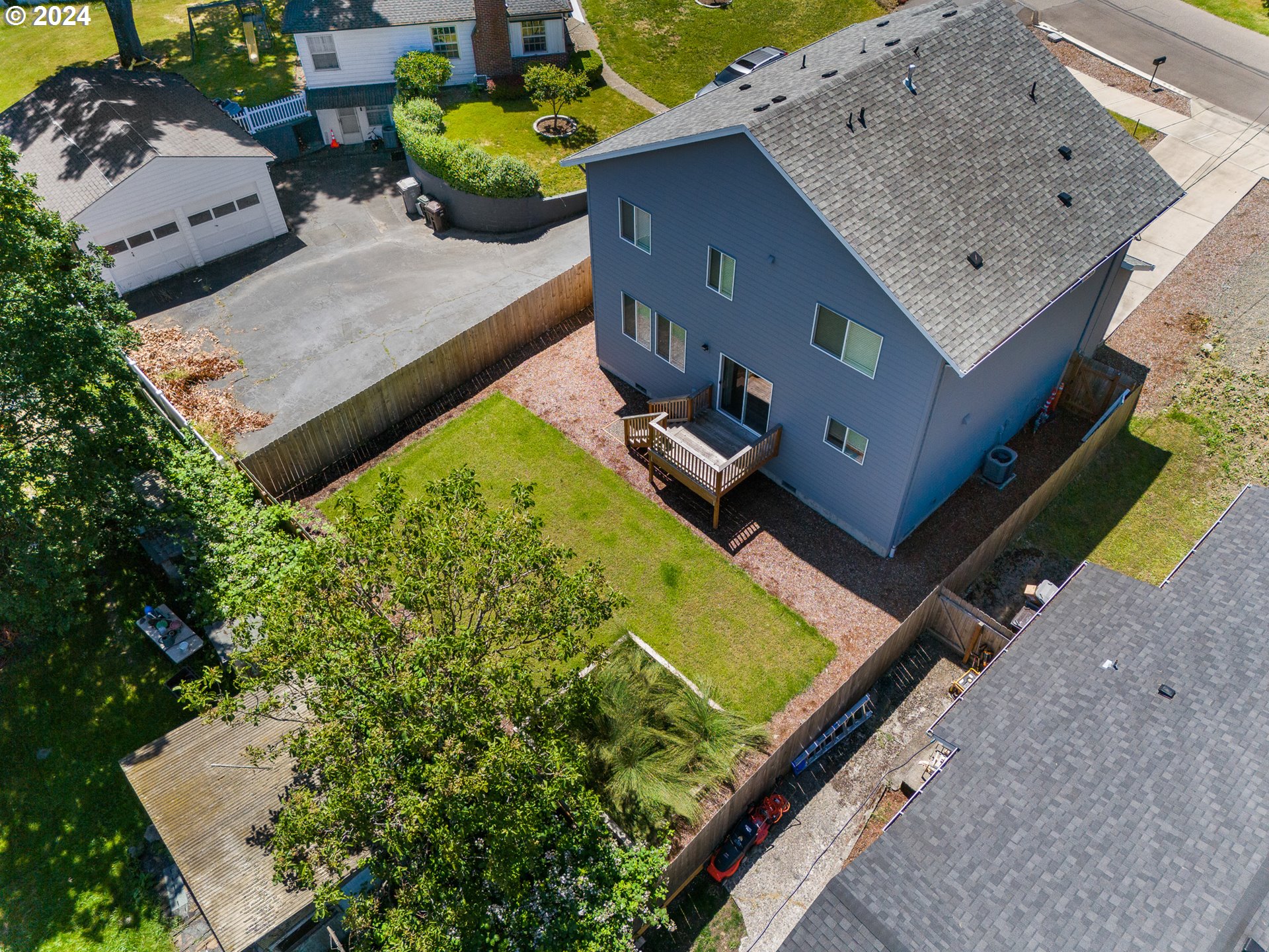 19590 VIEW DR