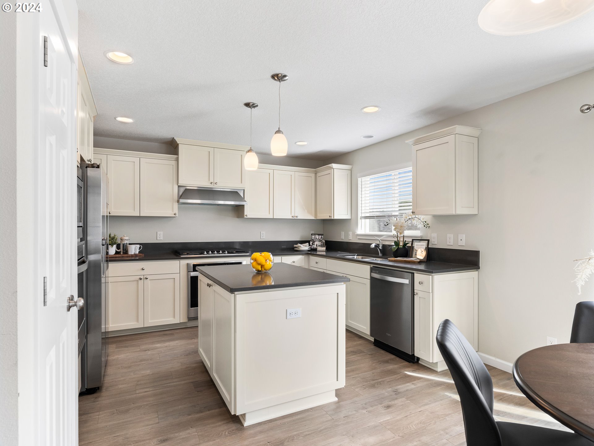 19590 VIEW DR