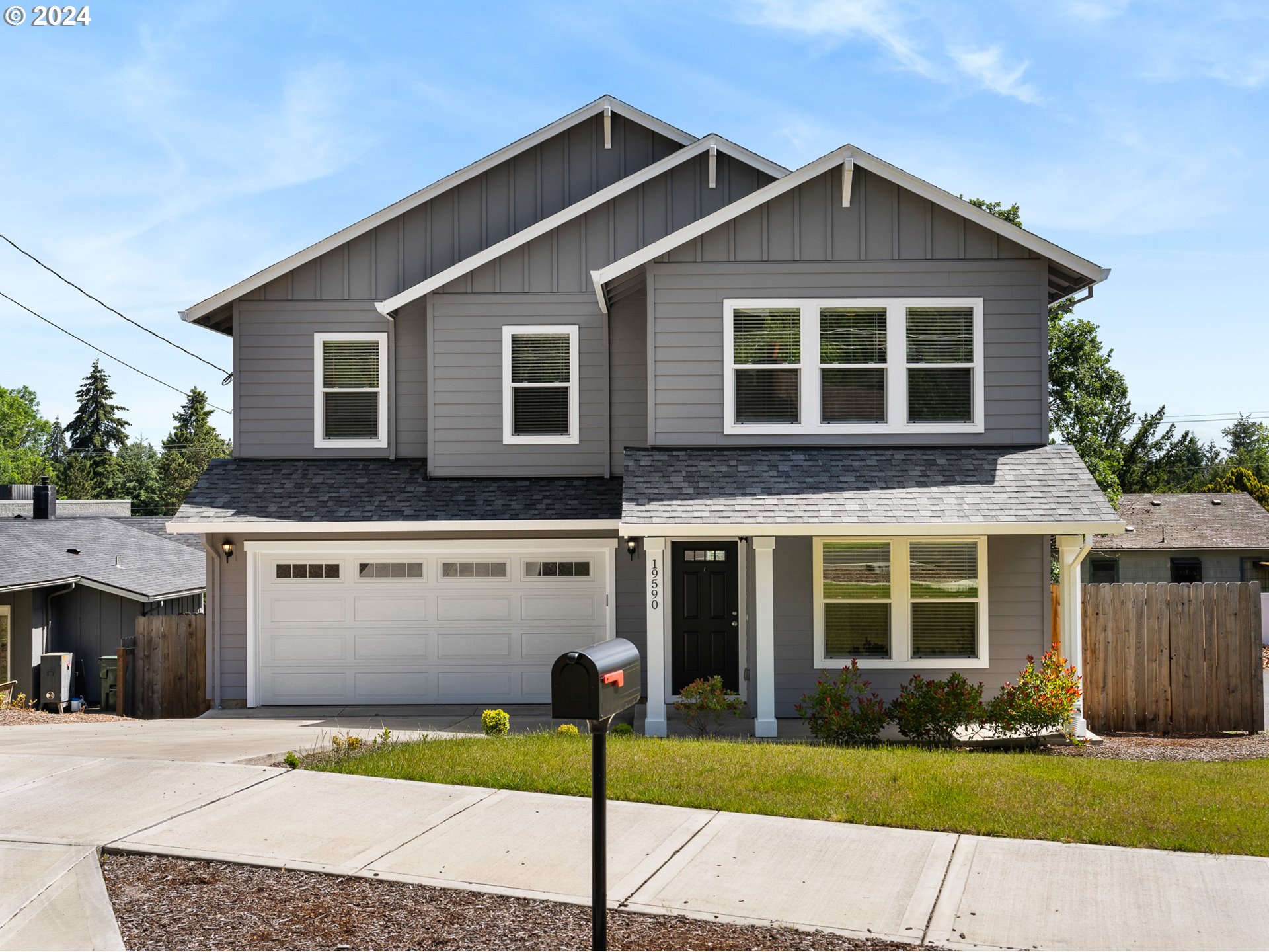 19590 VIEW DR
