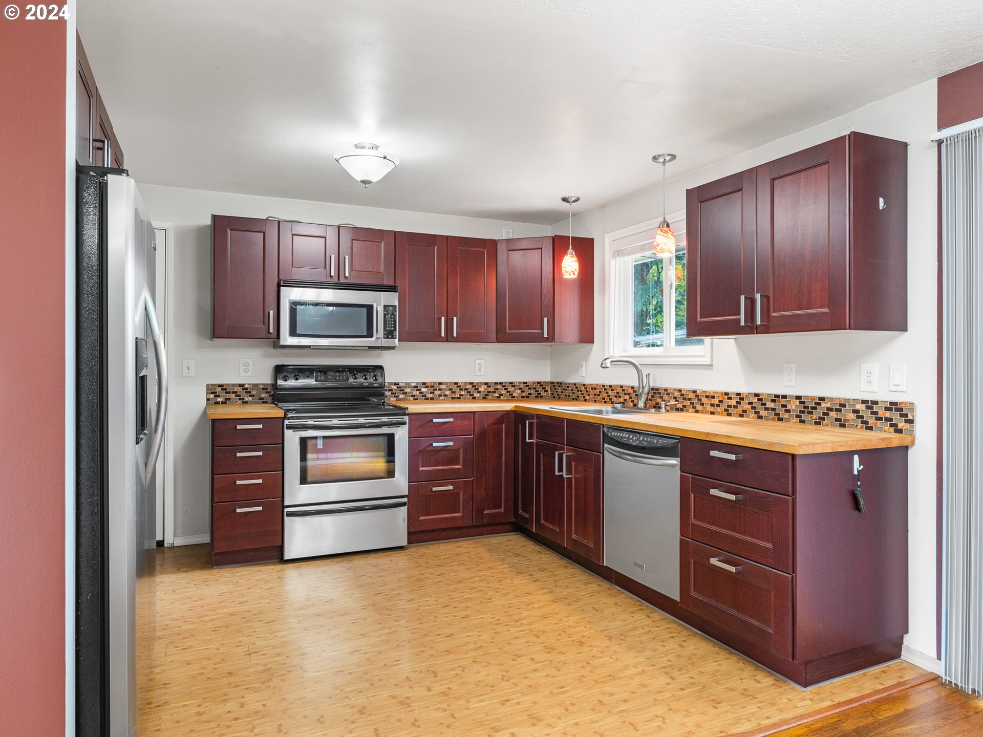 15322 SE HAWTHORNE CT