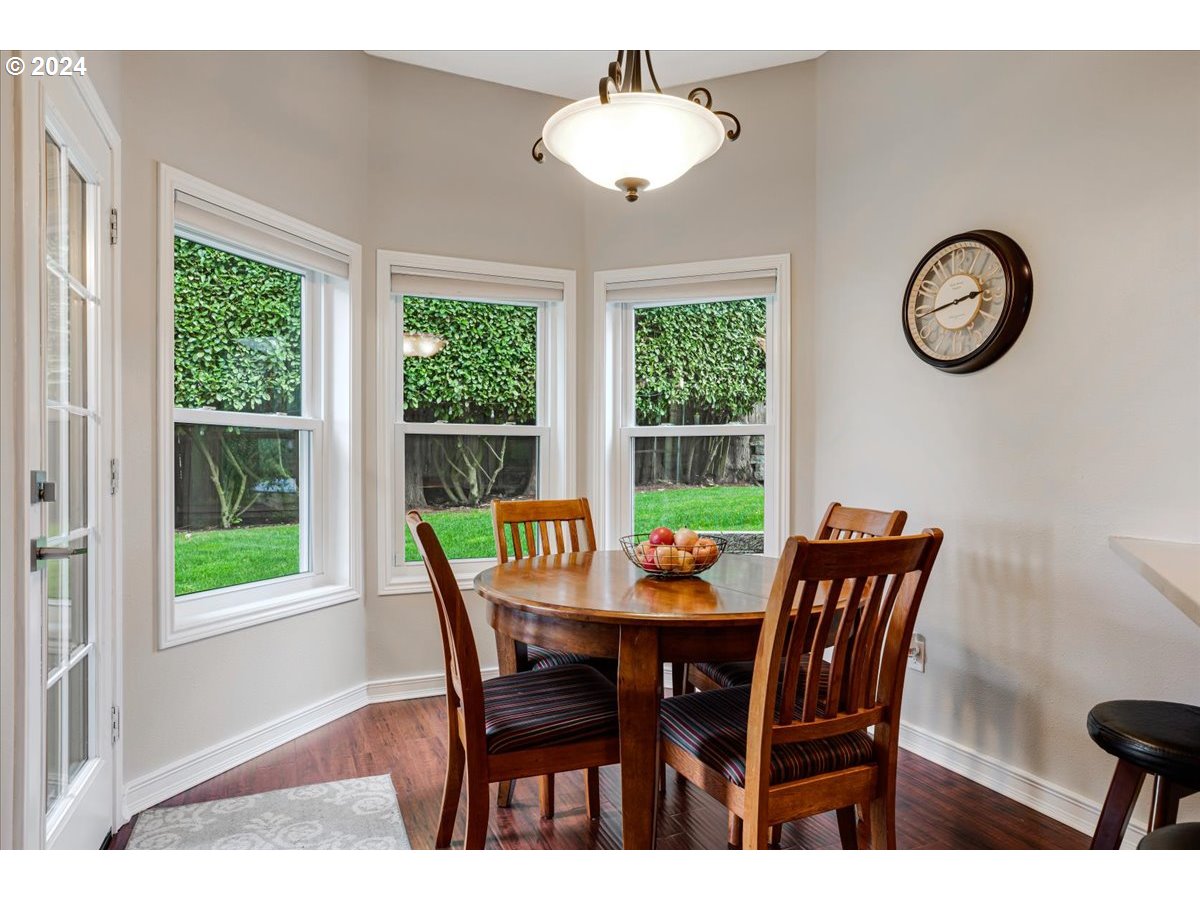 2109 CLUB HOUSE DR
