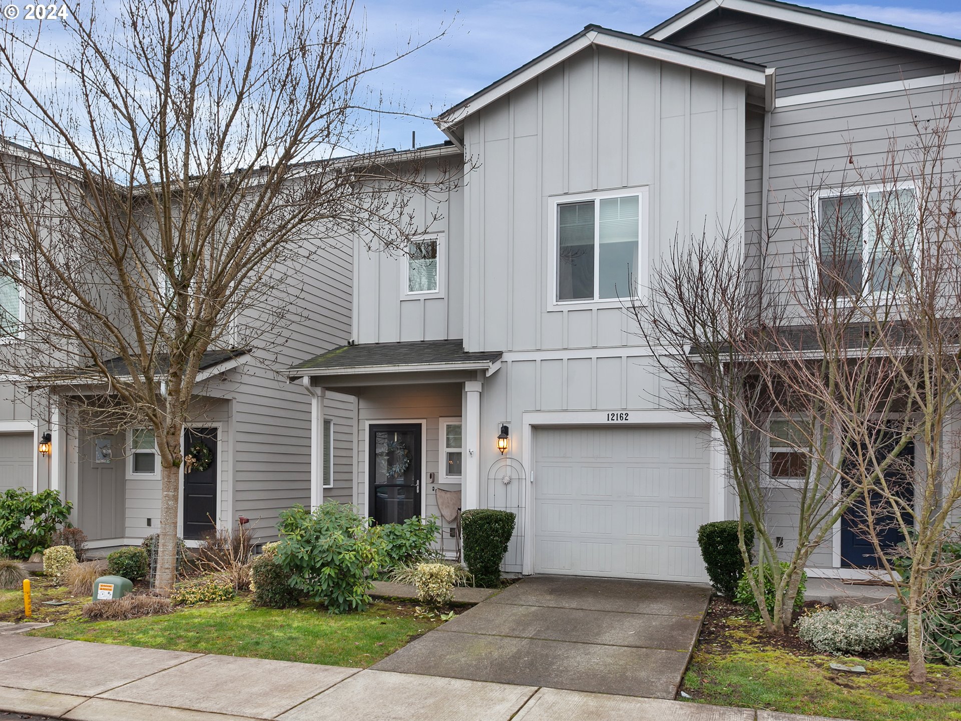 12162 SW POND LN
