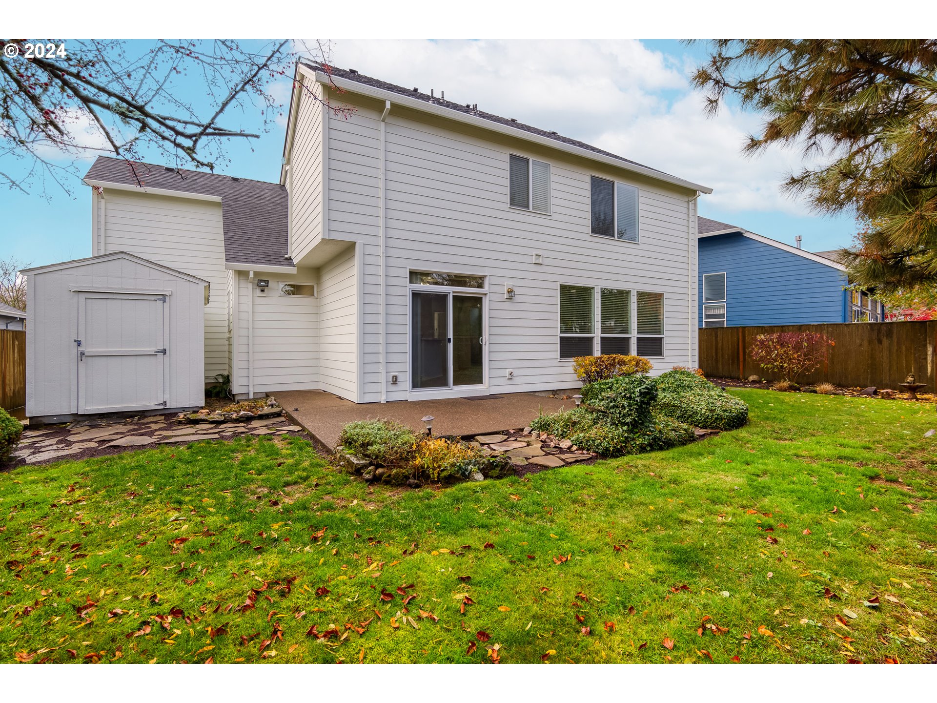 22980 SW SAUNDERS DR