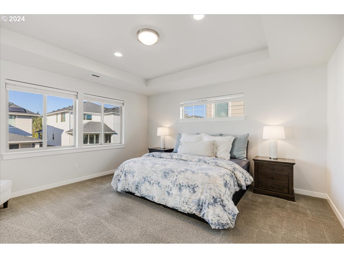 7319 SW WOODBURY LOOP